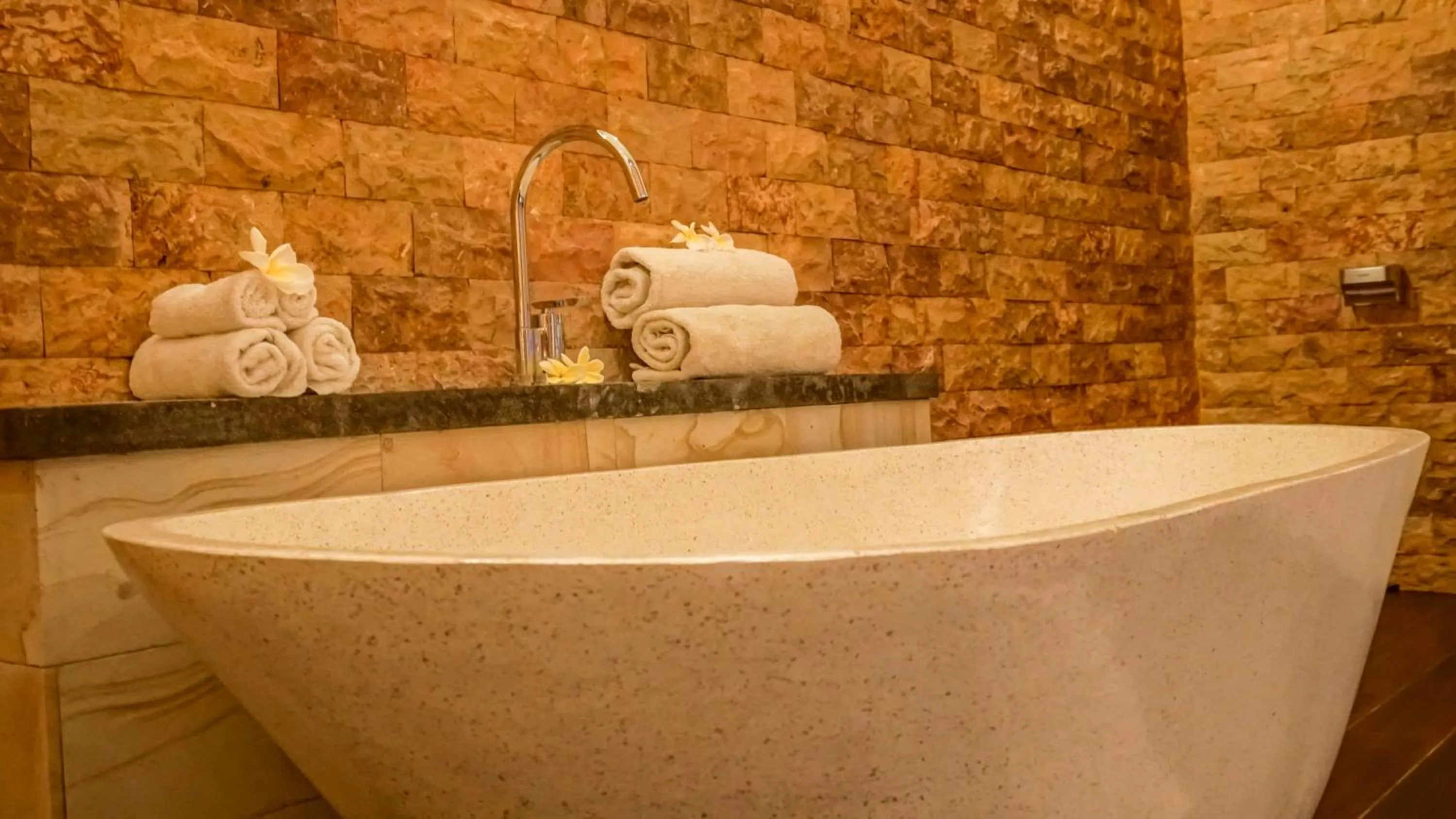 Bathroom in Muaya Villa