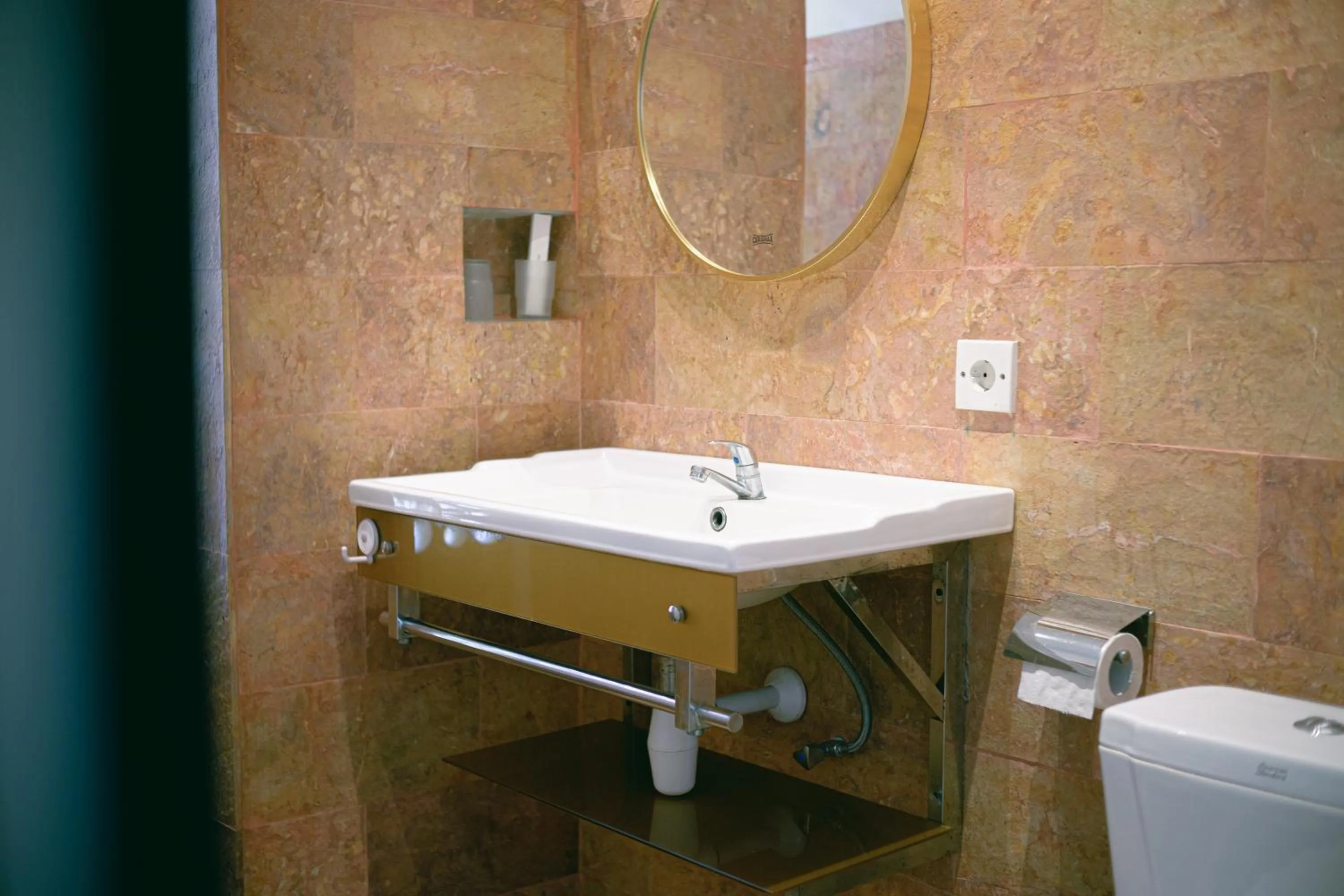 Toilet in Muaya Villa