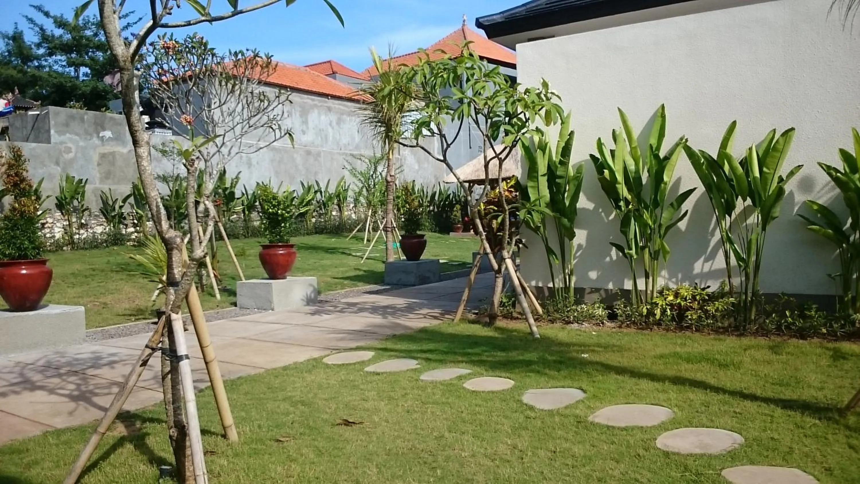 Garden in Muaya Villa