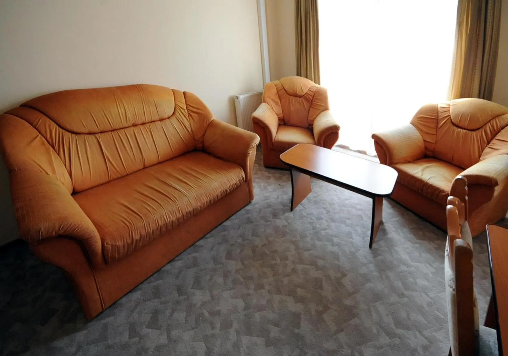 Photo of the whole room in Hotel Everest