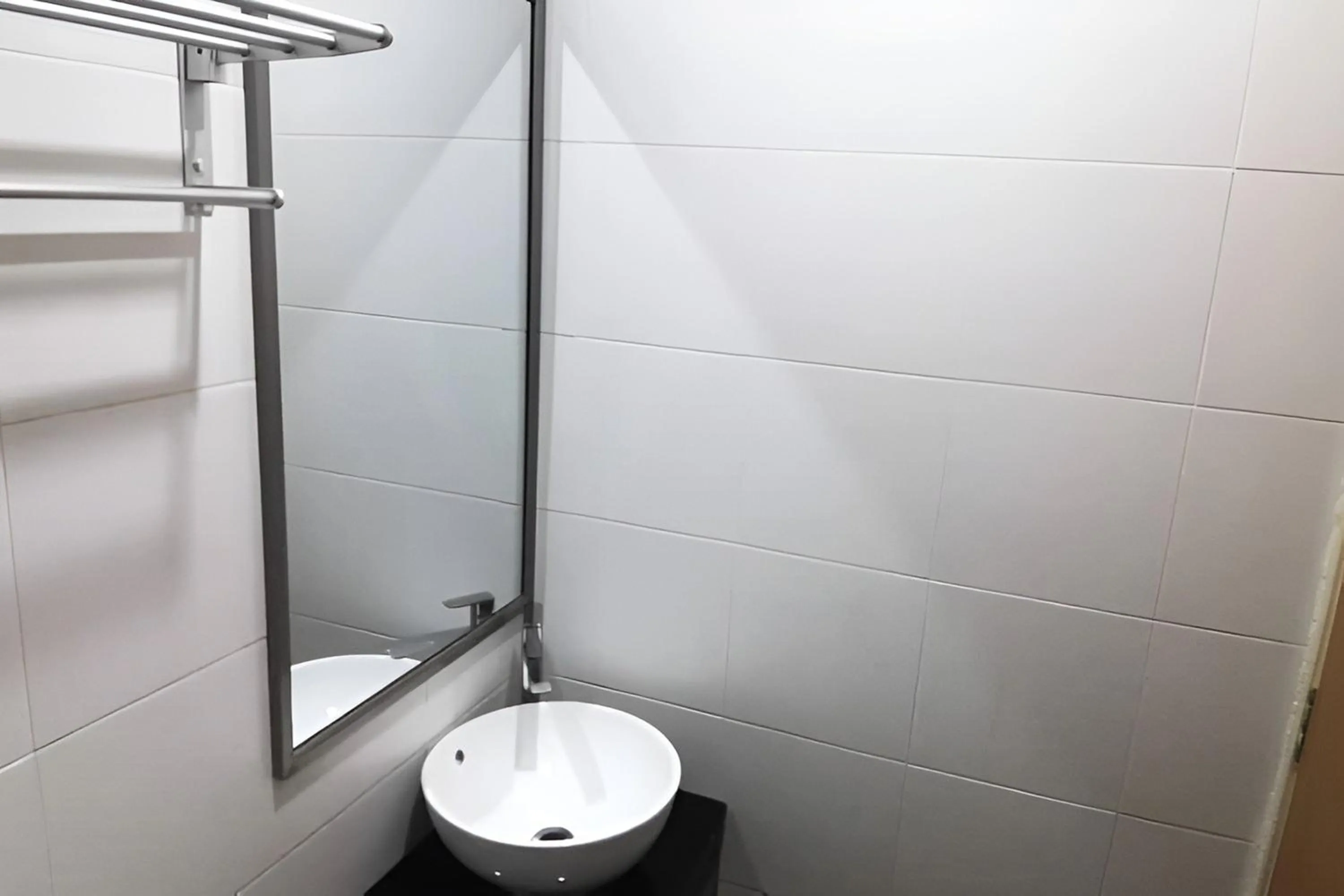 Shower in YP Boutique Hotel, Paradigm Mall Petaling Jaya