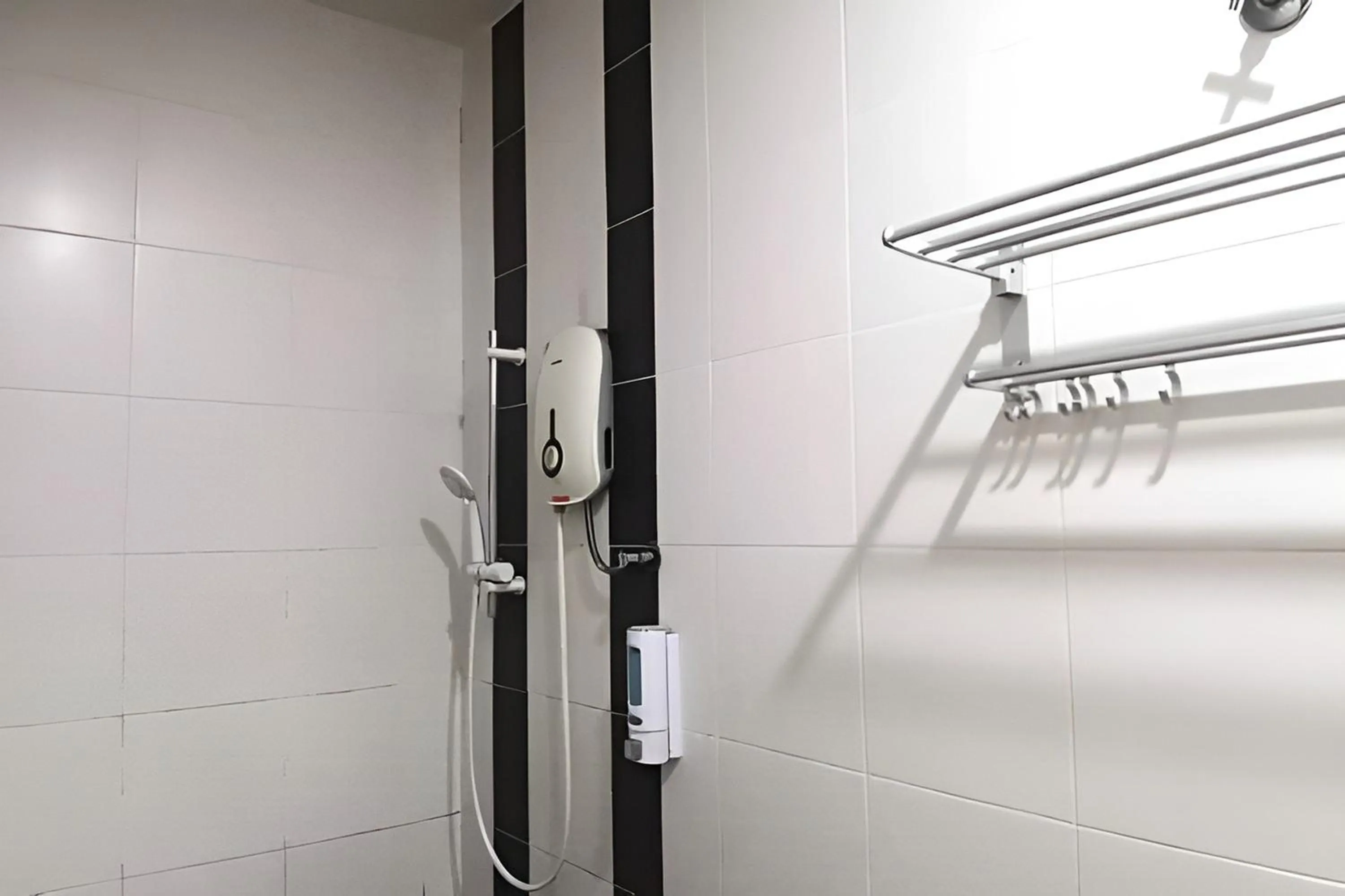 Shower in YP Boutique Hotel, Paradigm Mall Petaling Jaya