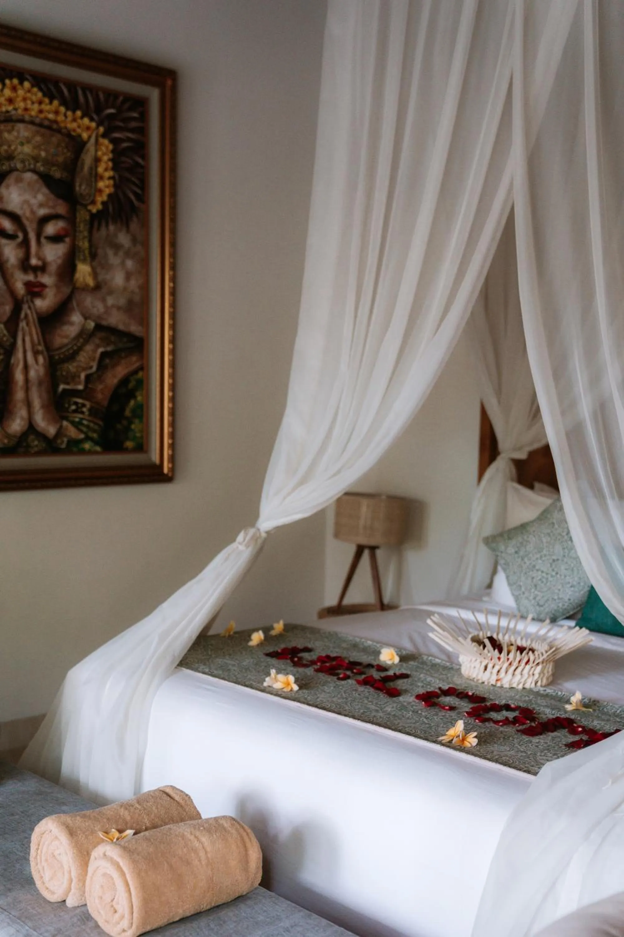 Bed in Jannata Resort and Spa