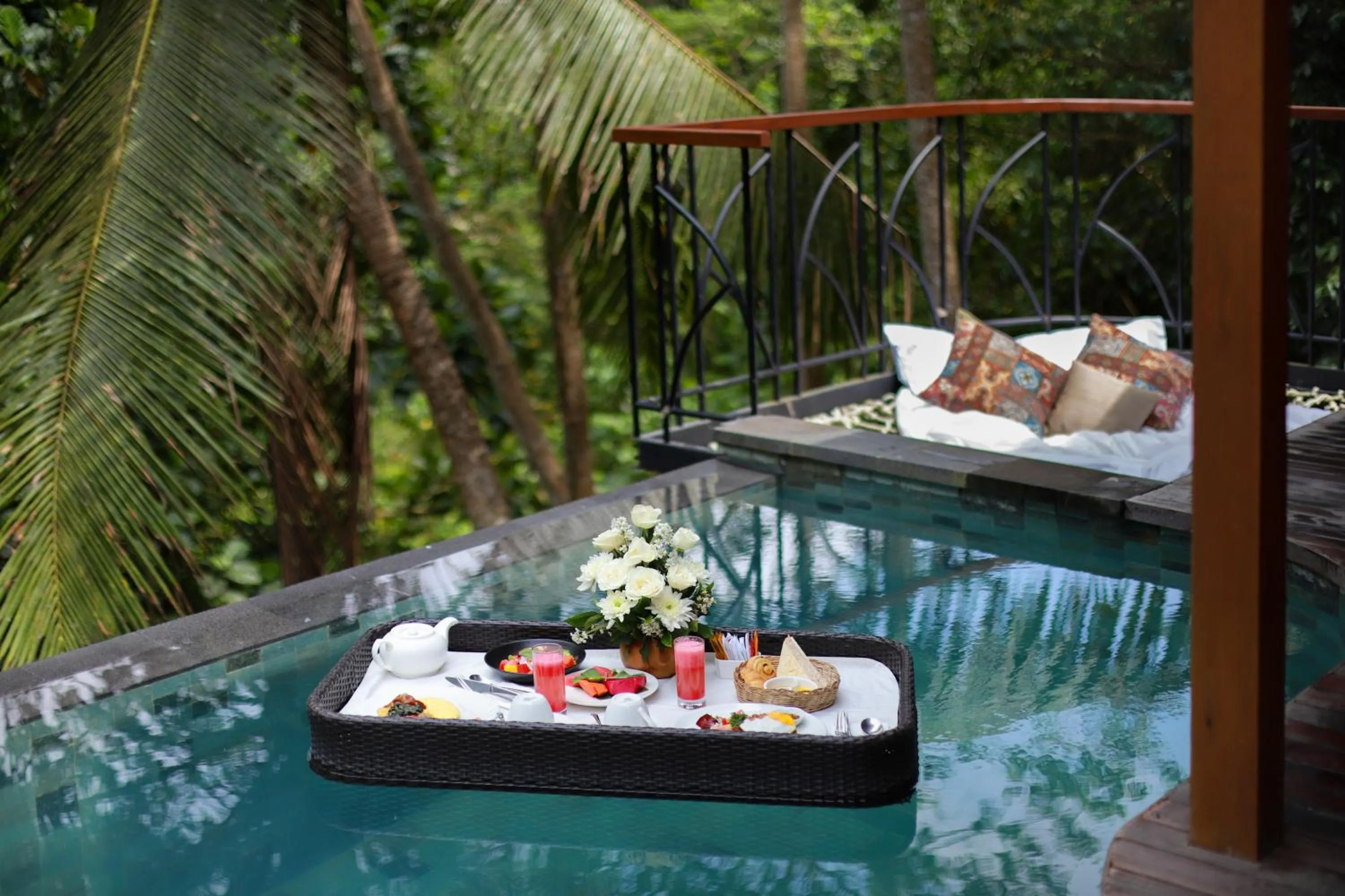 Food and drinks in Jannata Resort and Spa