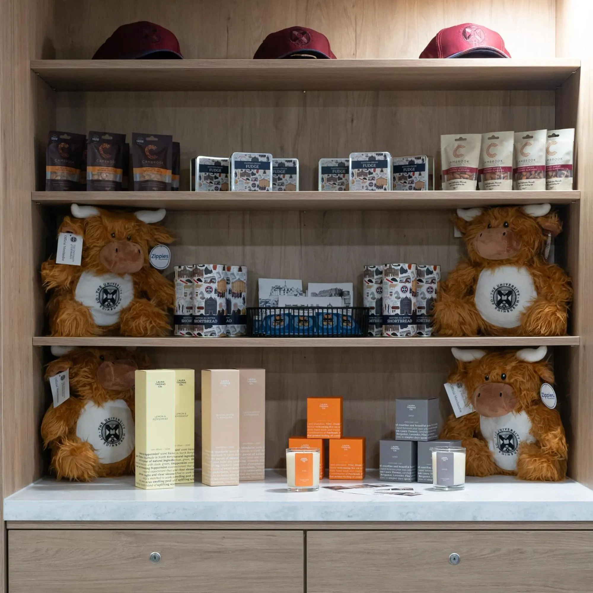 Lobby or reception in KM Hotel