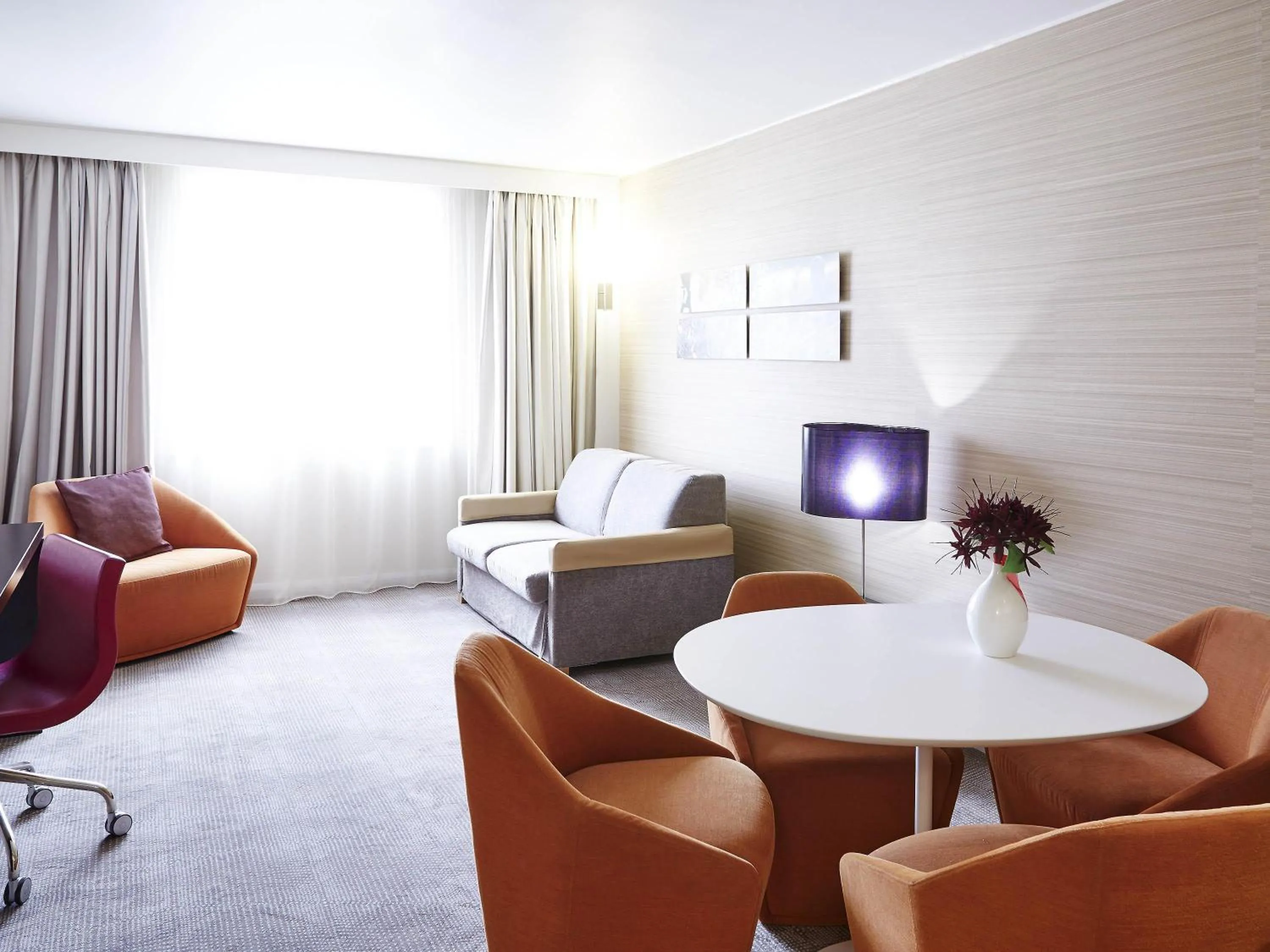 Bedroom in Novotel Liverpool Centre