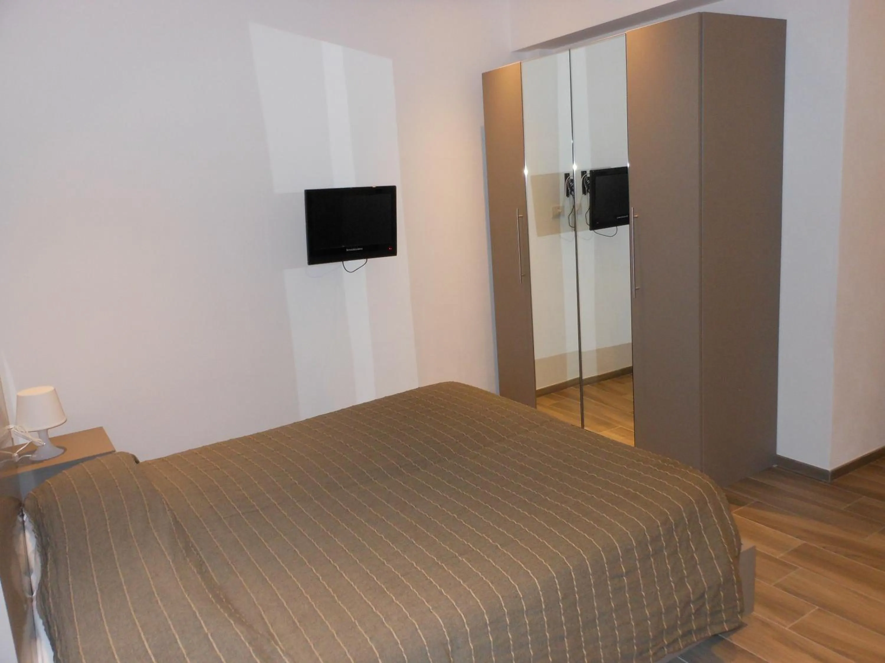 Bed in Residence Fanny