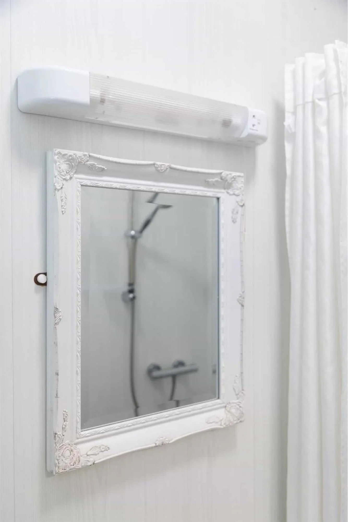 Bathroom in The Beechfield Hotel