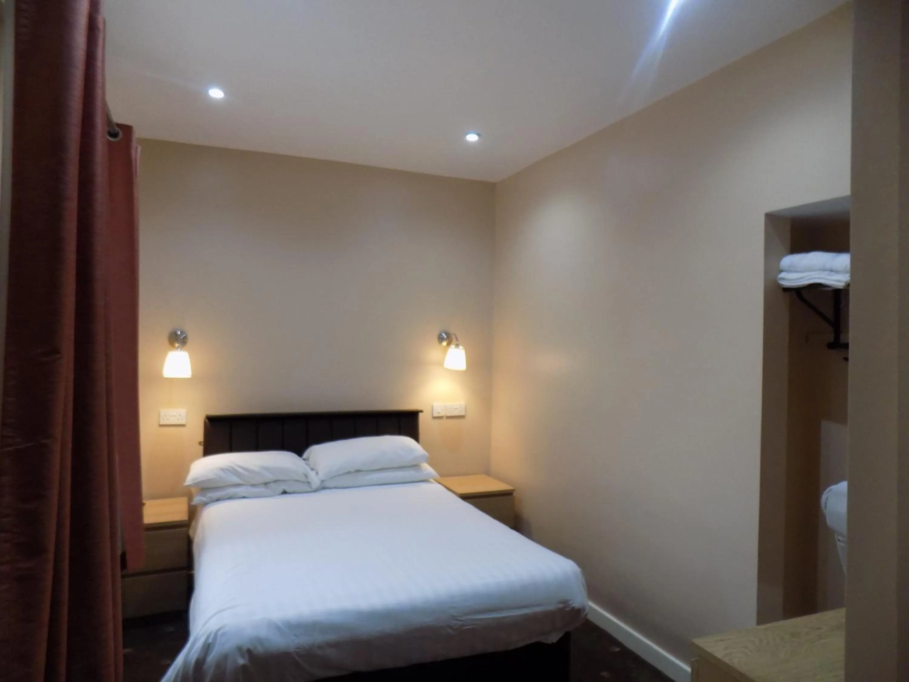 Bedroom, Bed in The Beechfield Hotel