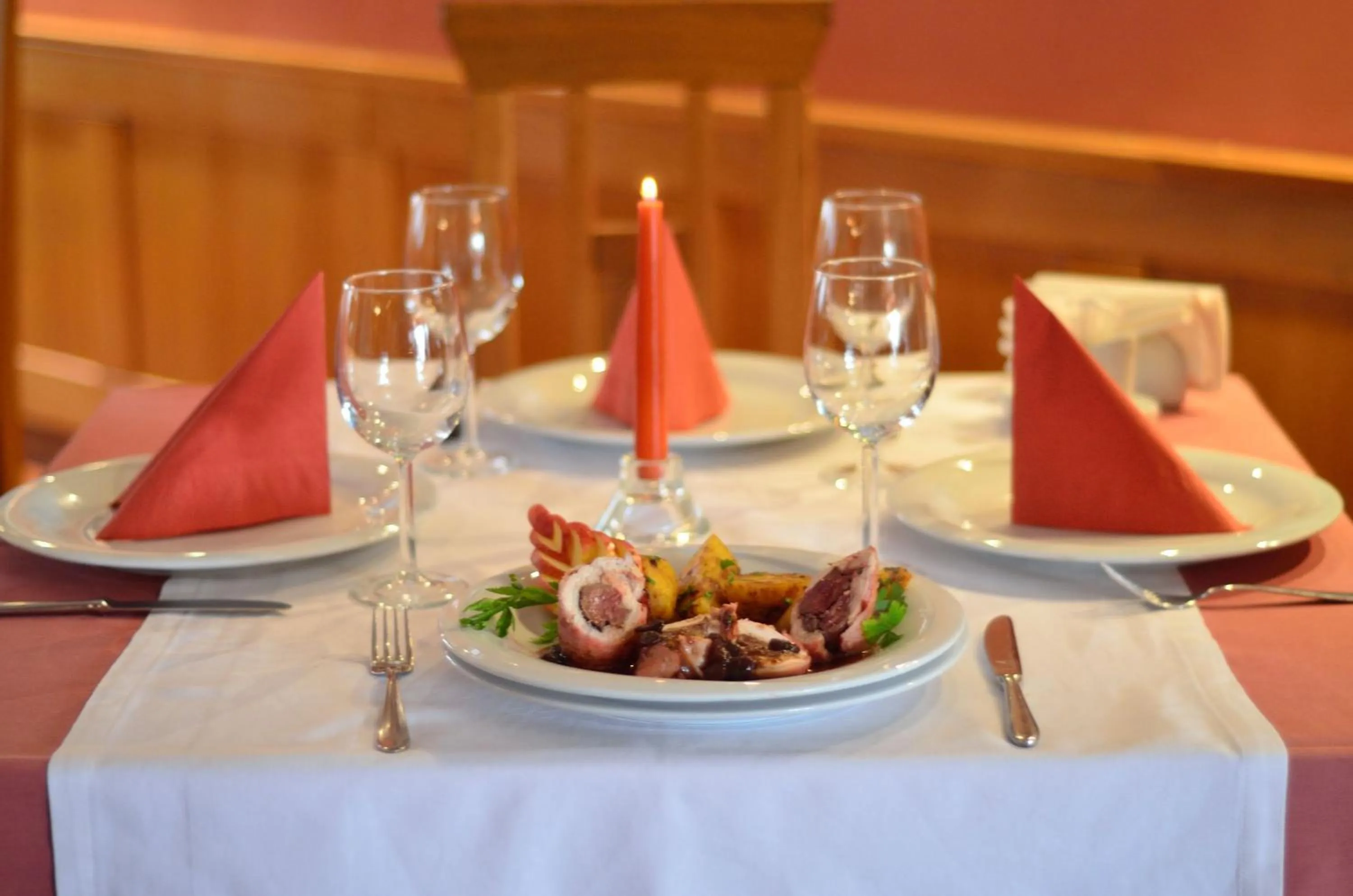 Food in Hotel - Restaurant Gonduzo