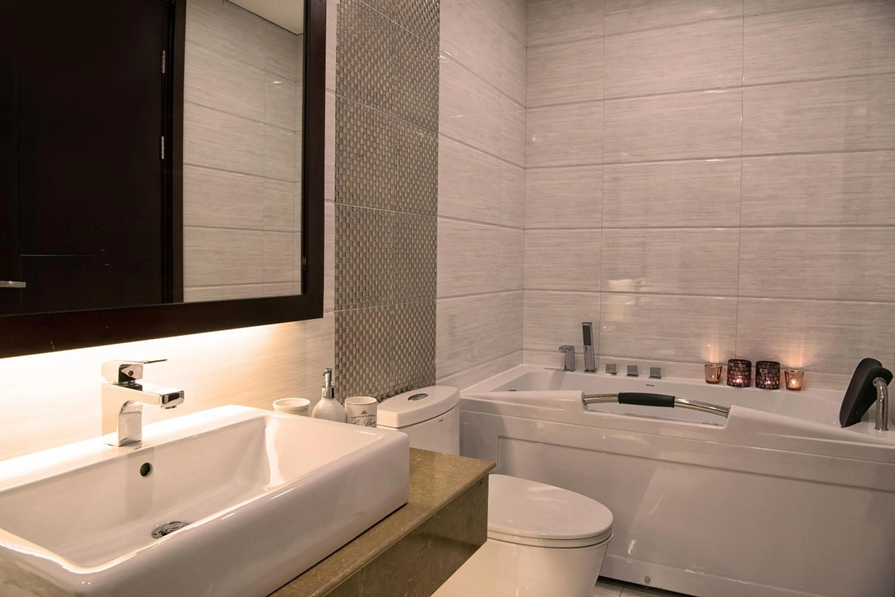 Bathroom in Jie Jie Beach Hotel
