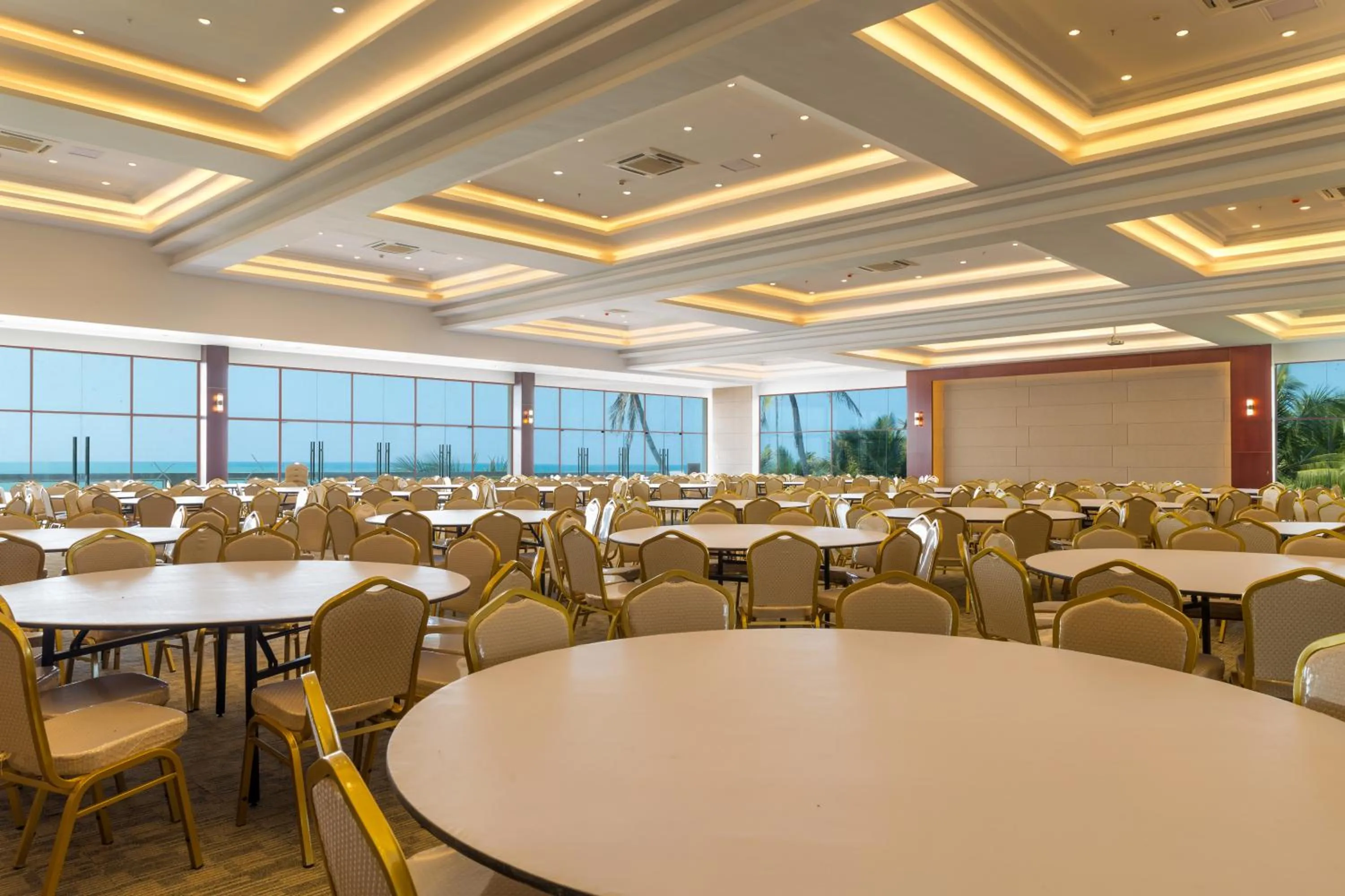 Banquet/Function facilities in Jie Jie Beach Hotel