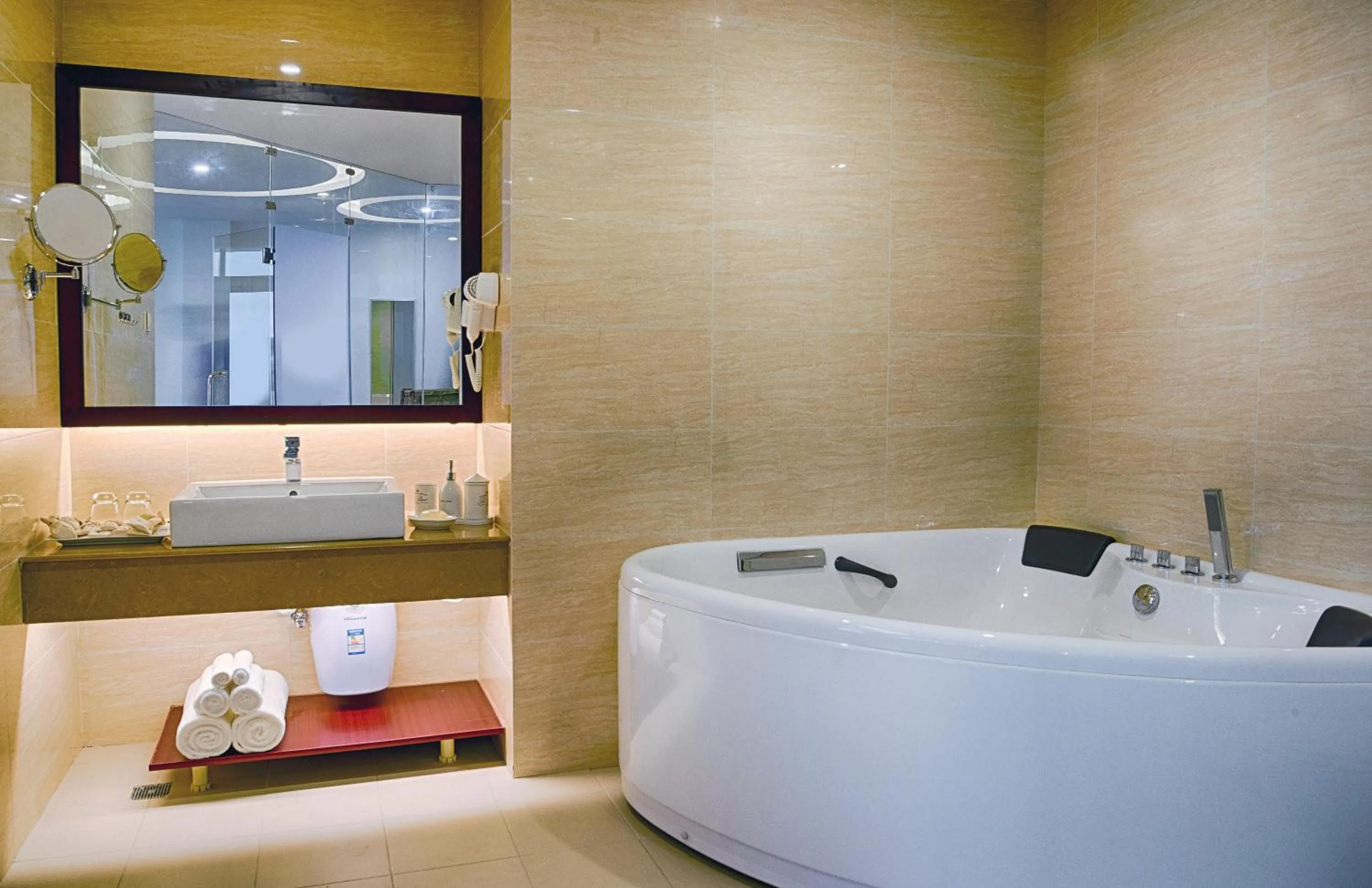 Bathroom in Jie Jie Beach Hotel