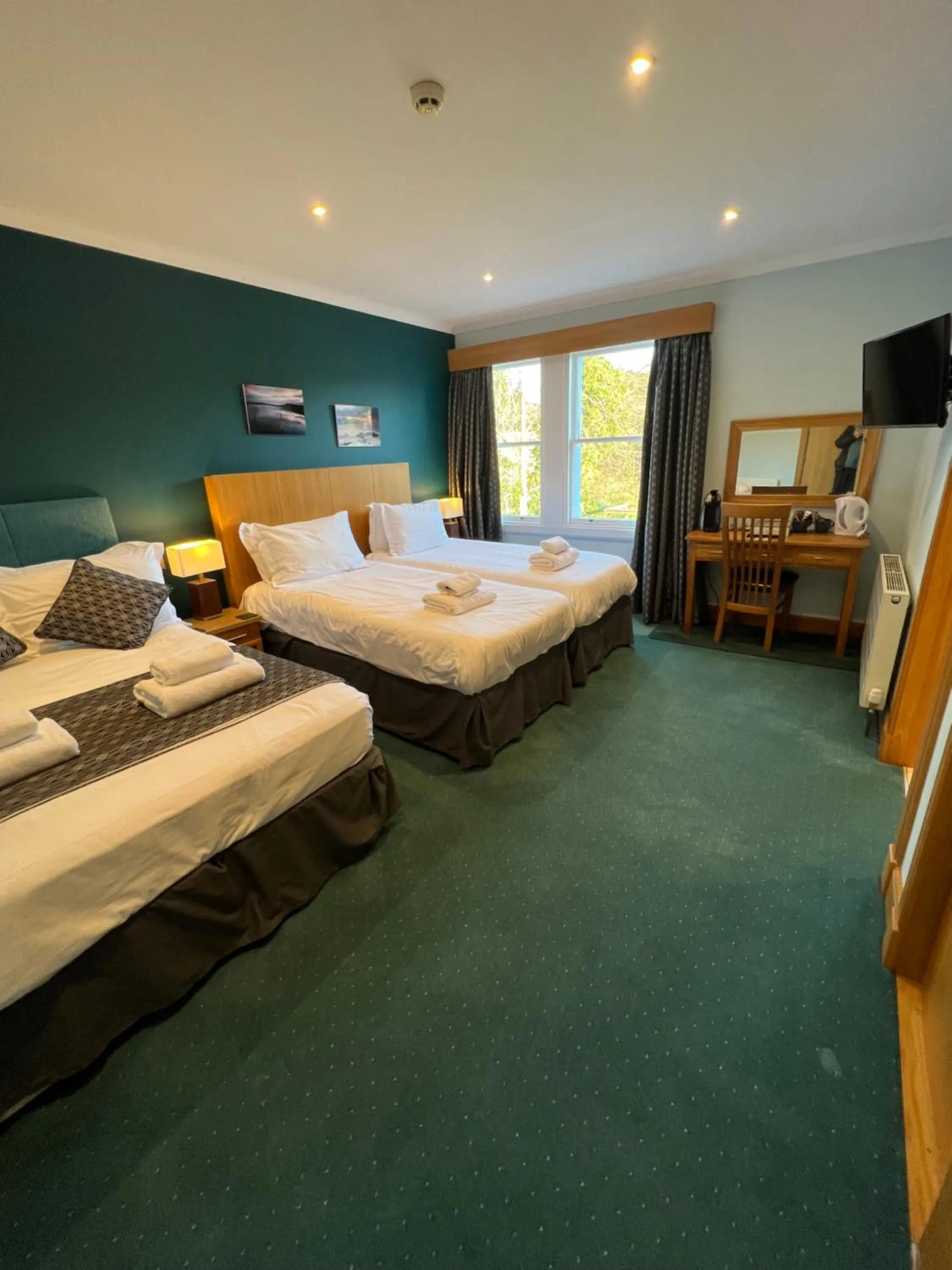 Bed in The Ship Inn - Winner Best Hotel Experience 2024 Visit Scotland