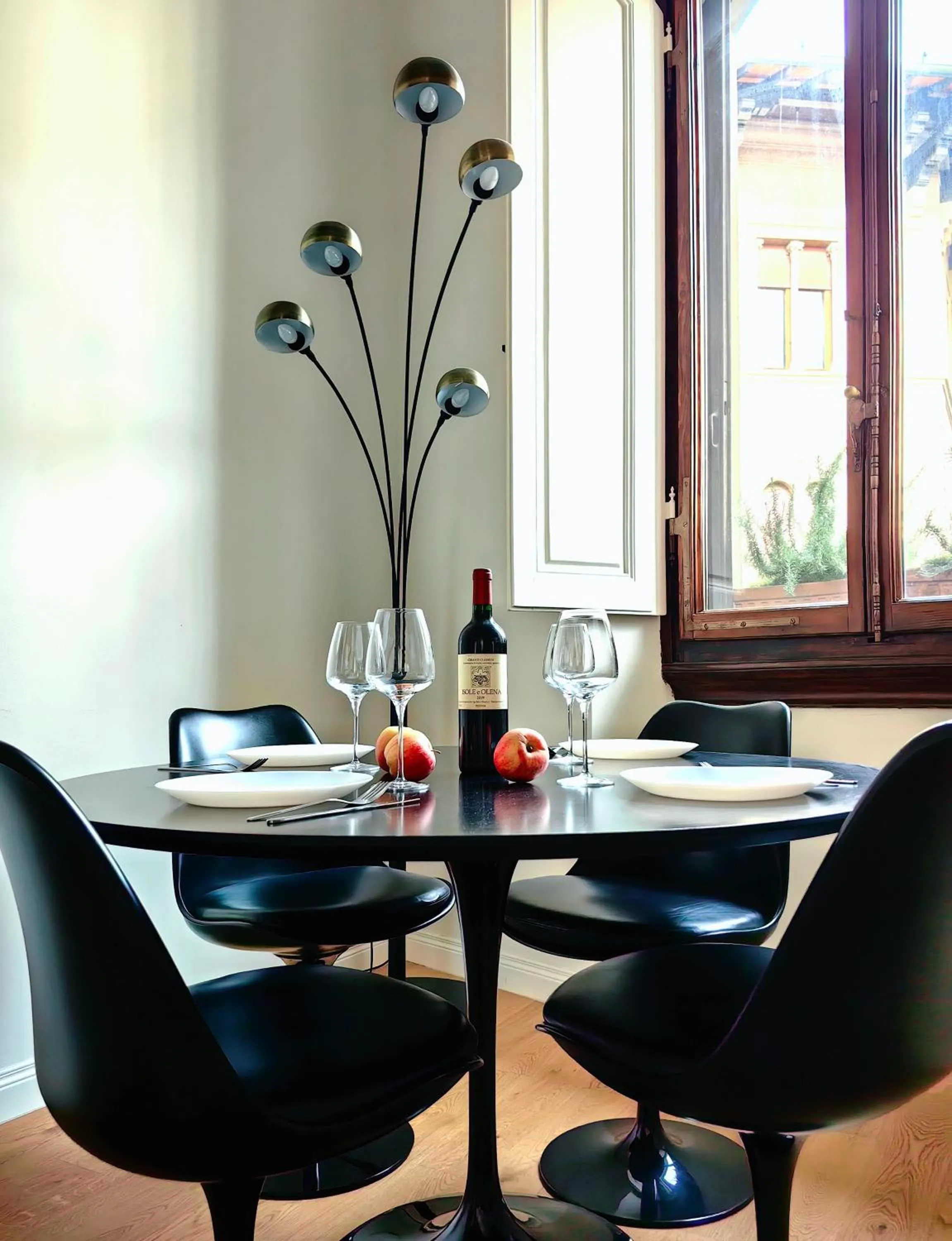 Dining area in My Guest in Florence