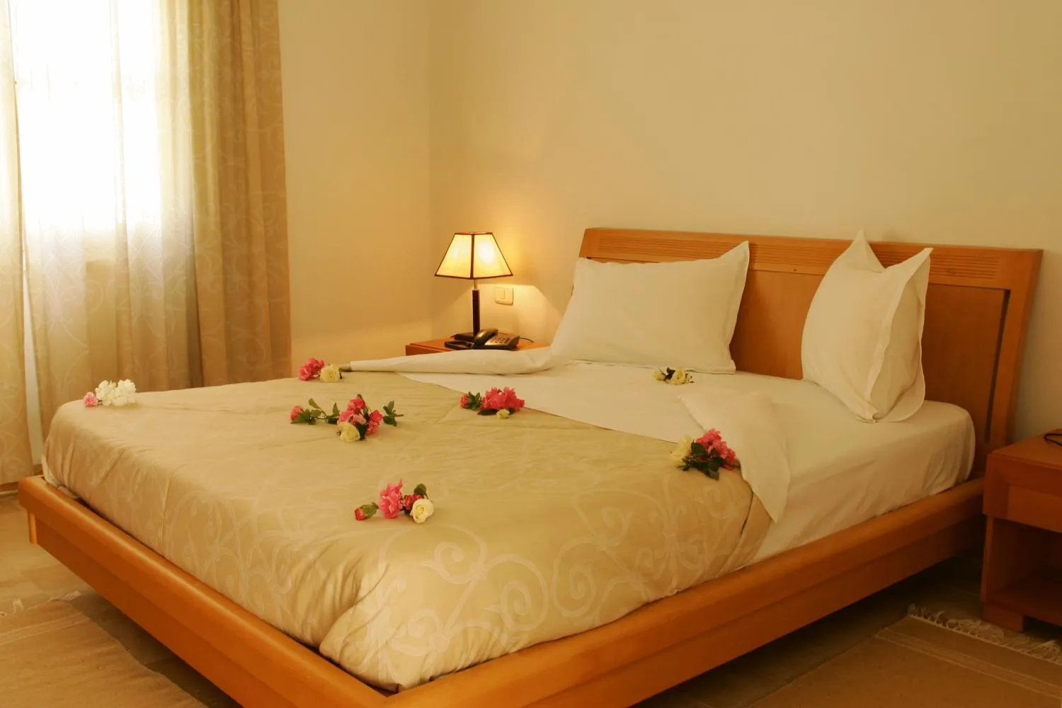 Bedroom in Hotel El Andalous