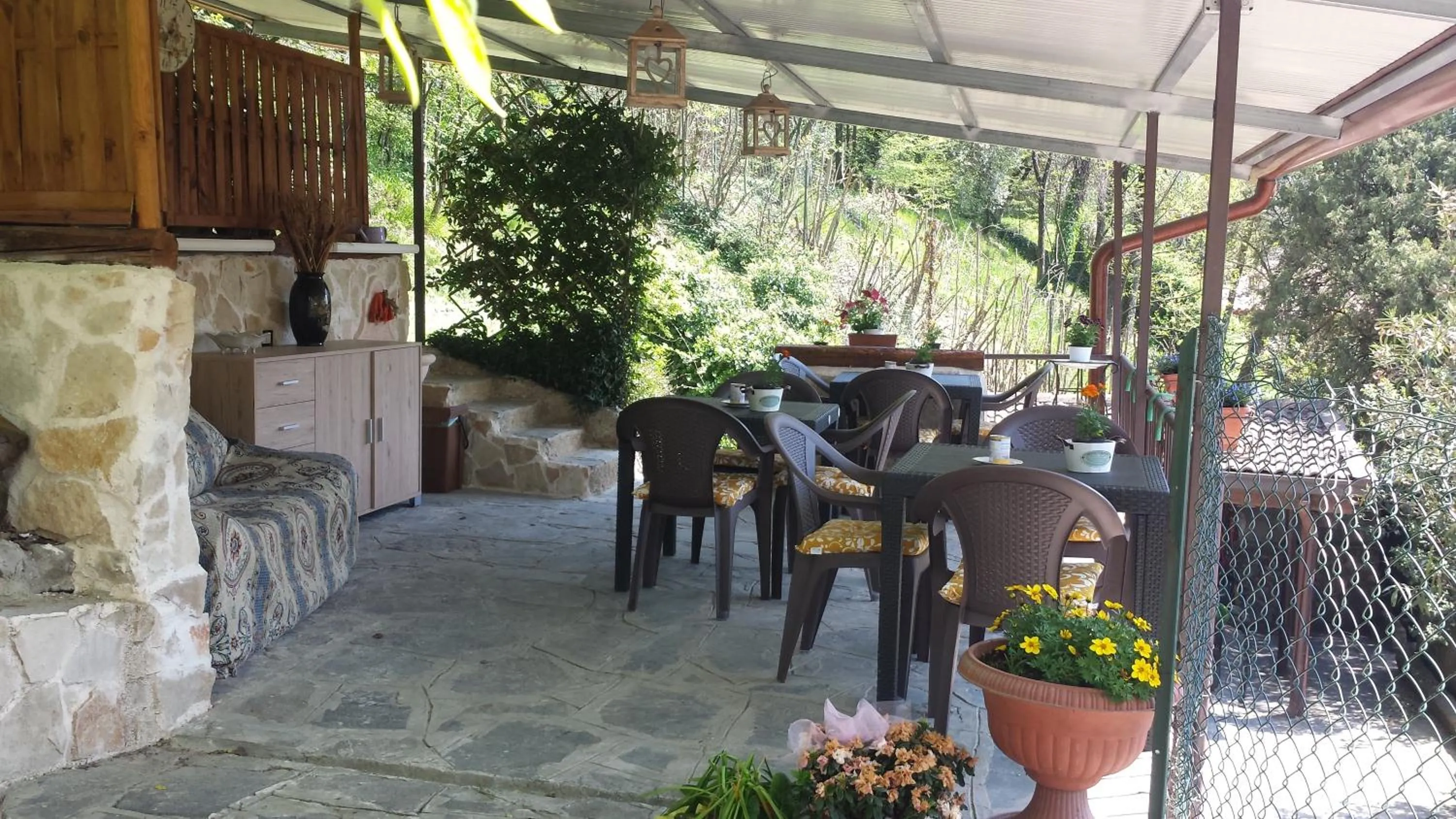 Garden view in La Gemma B&B