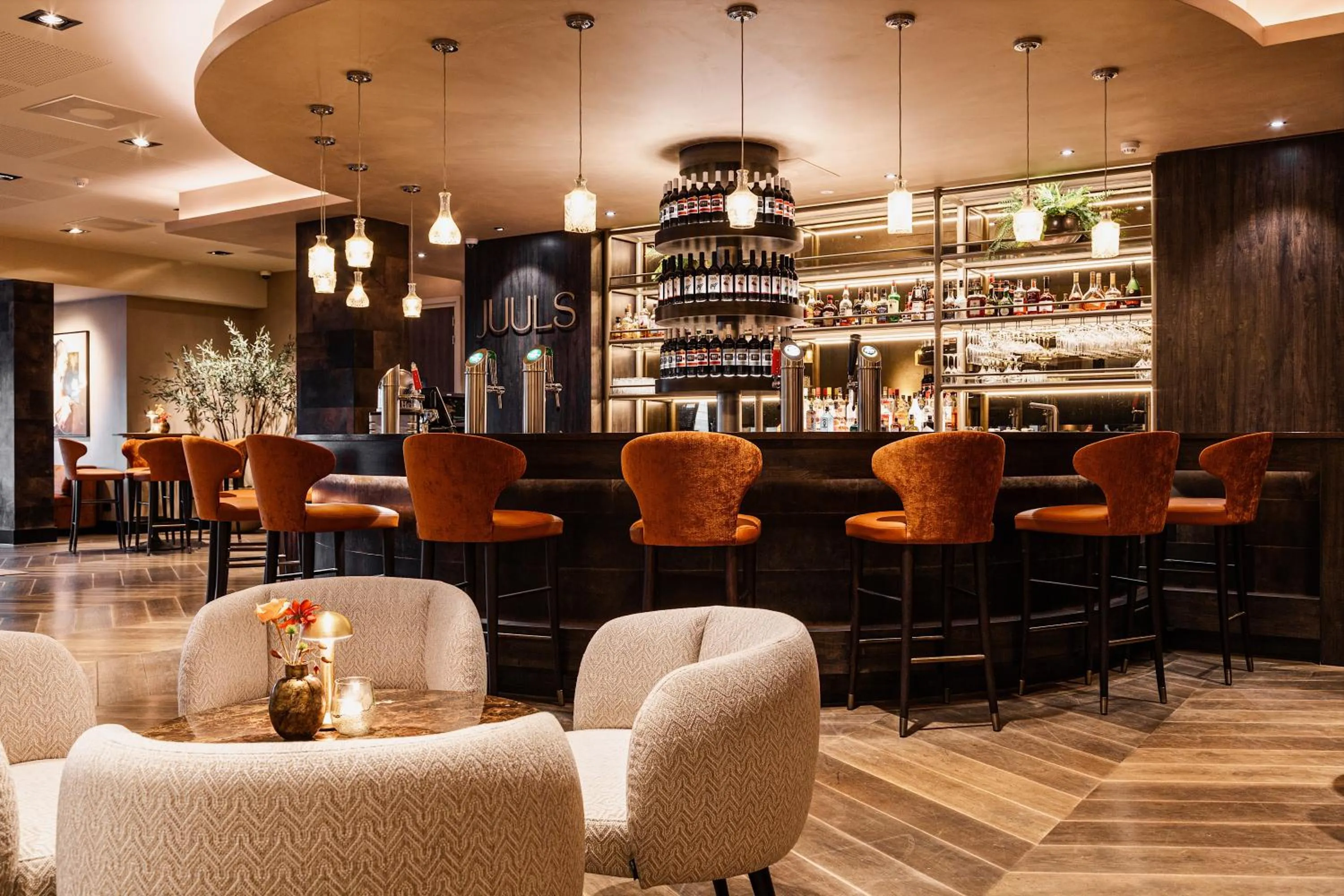 Lounge or bar in Van der Valk Hotel Oostzaan - Amsterdam