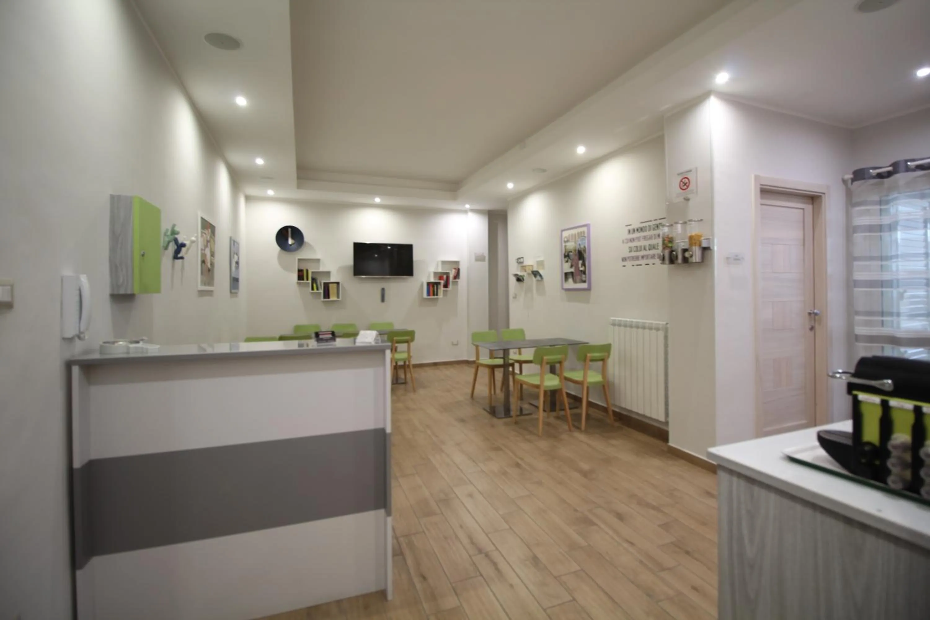 Communal lounge/ TV room in San Andreas Suites