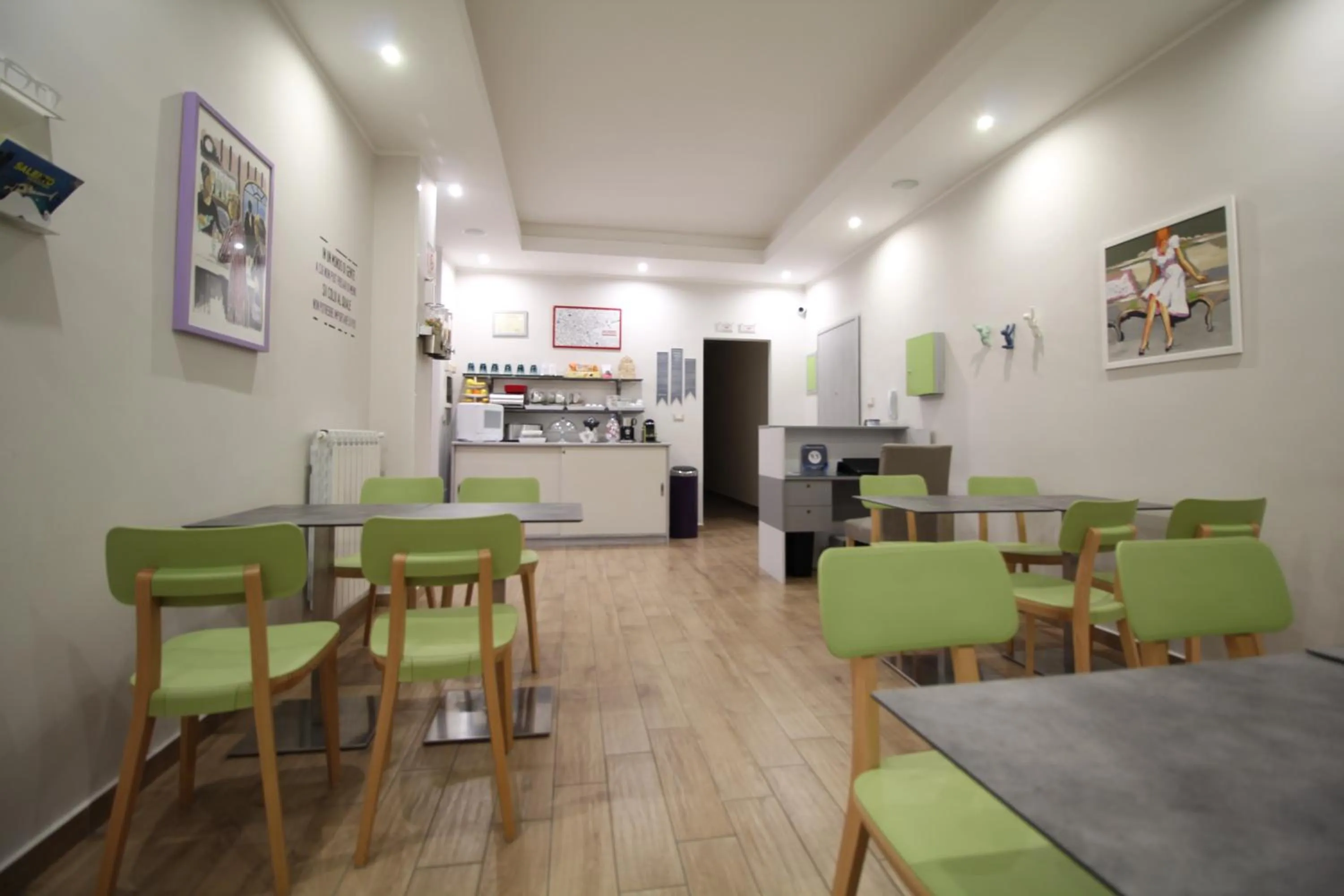 Communal lounge/ TV room in San Andreas Suites