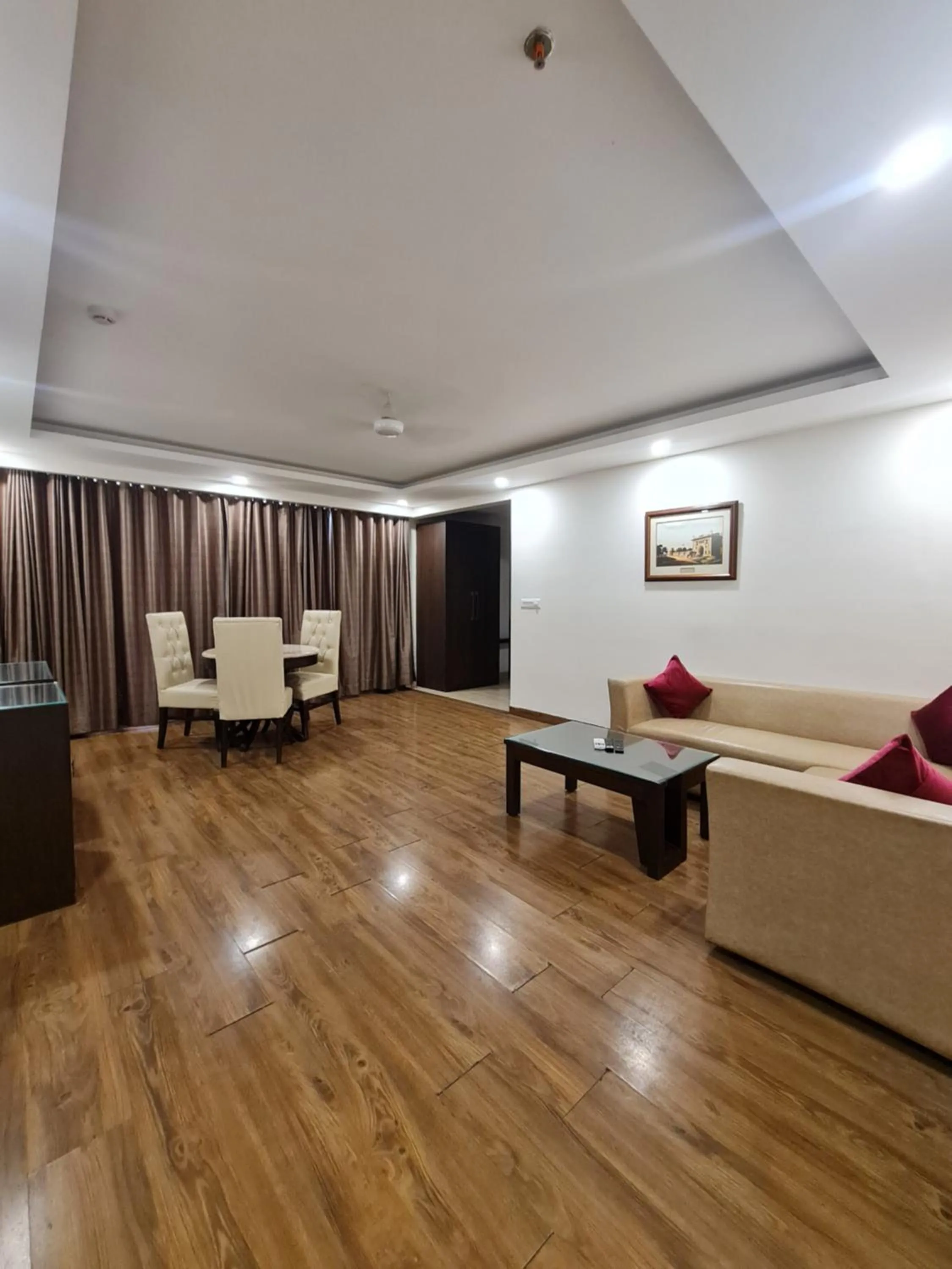 Seating area in Hotel Central Palace