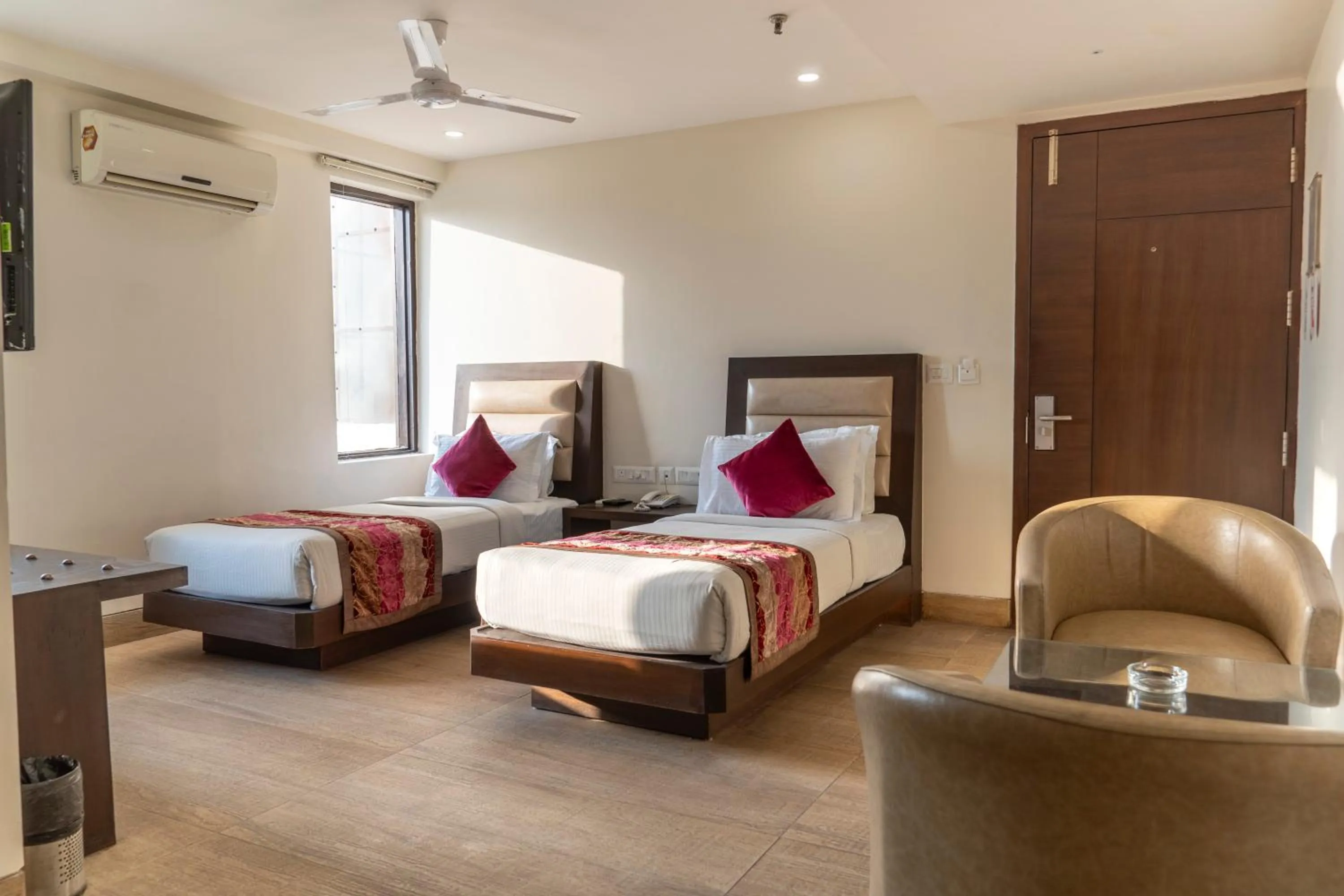 Bed in Hotel Central Palace