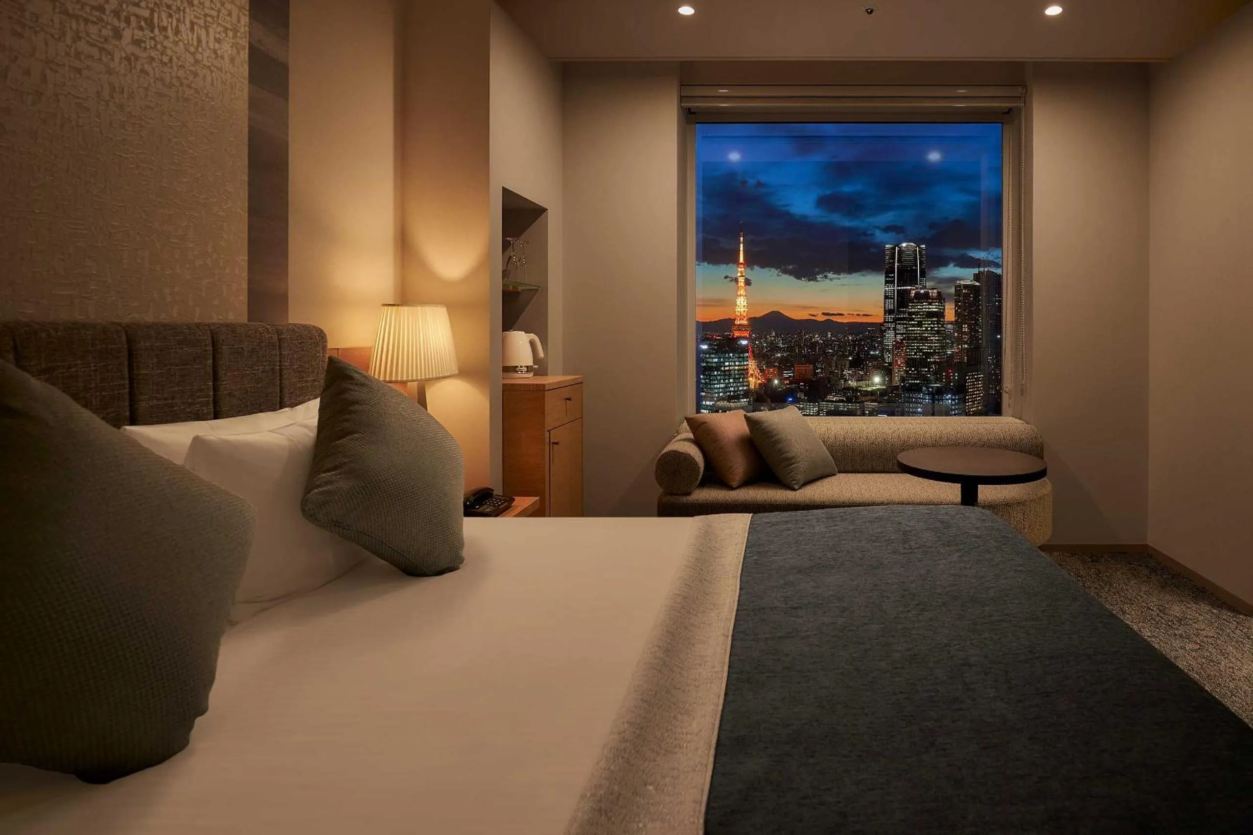 Photo of the whole room, Bed in Park Hotel Tokyo