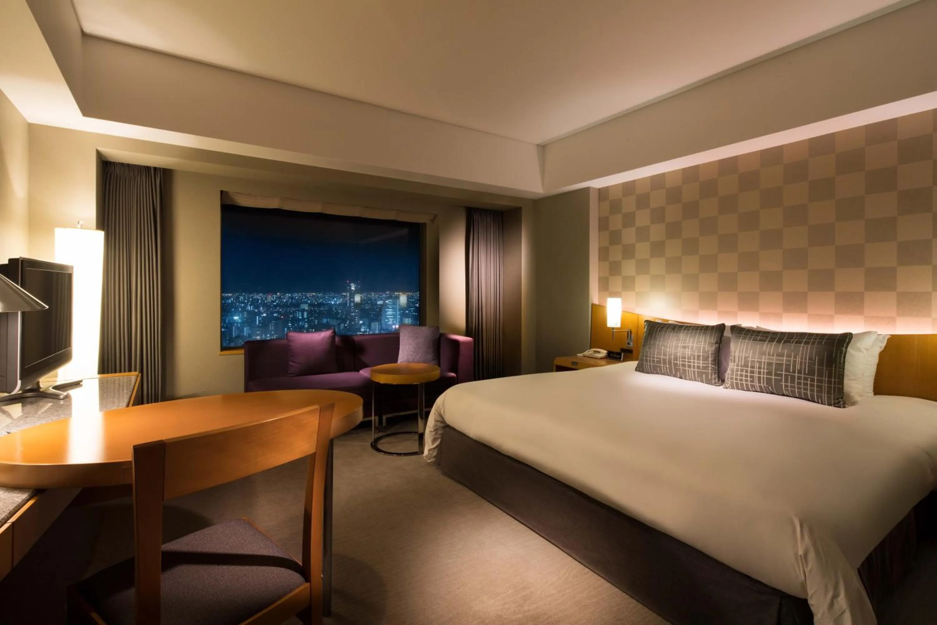 Photo of the whole room, Bed in Cerulean Tower Tokyu Hotel, A Pan Pacific Partner Hotel