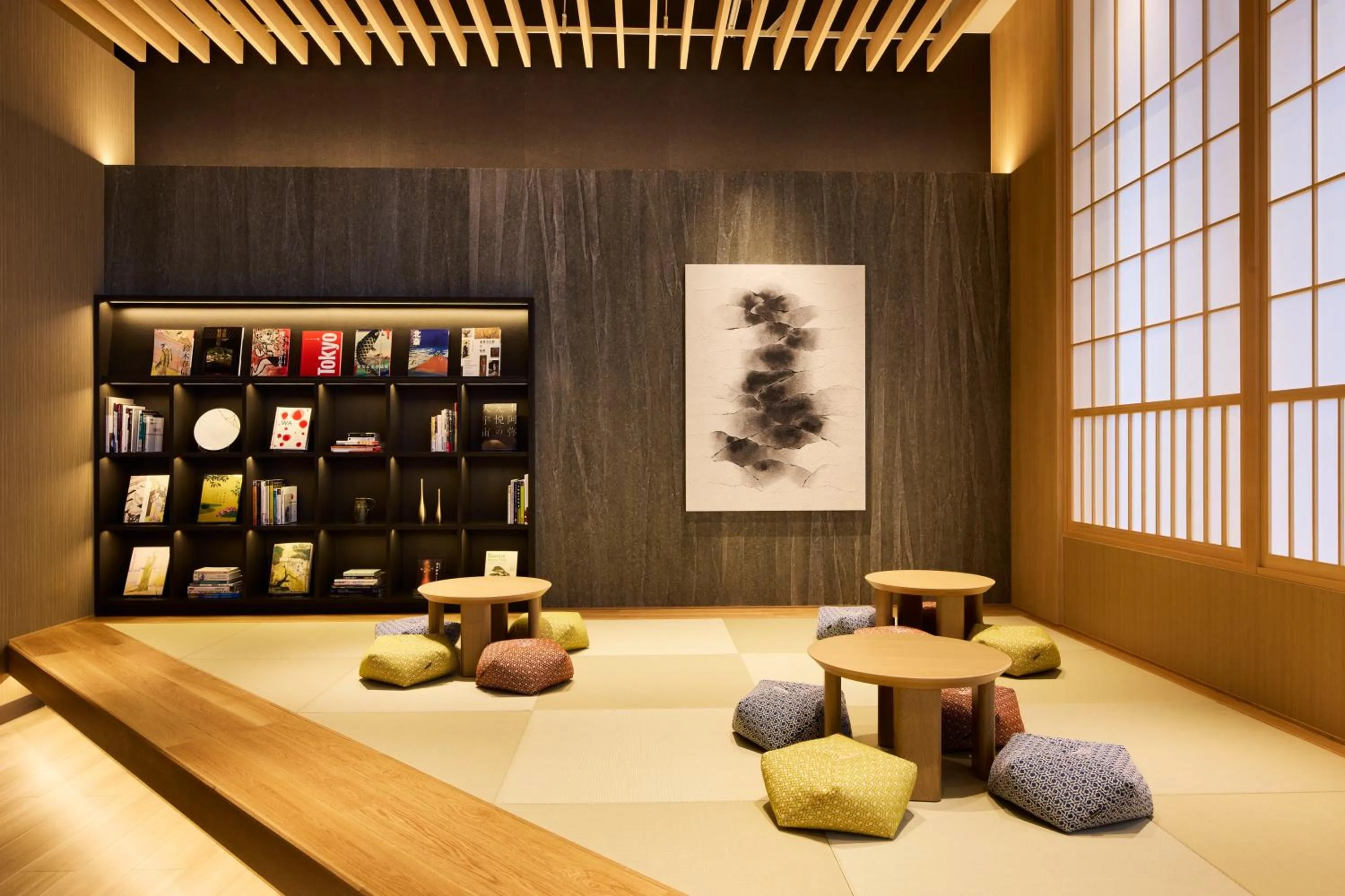Lounge or bar in Cerulean Tower Tokyu Hotel, A Pan Pacific Partner Hotel