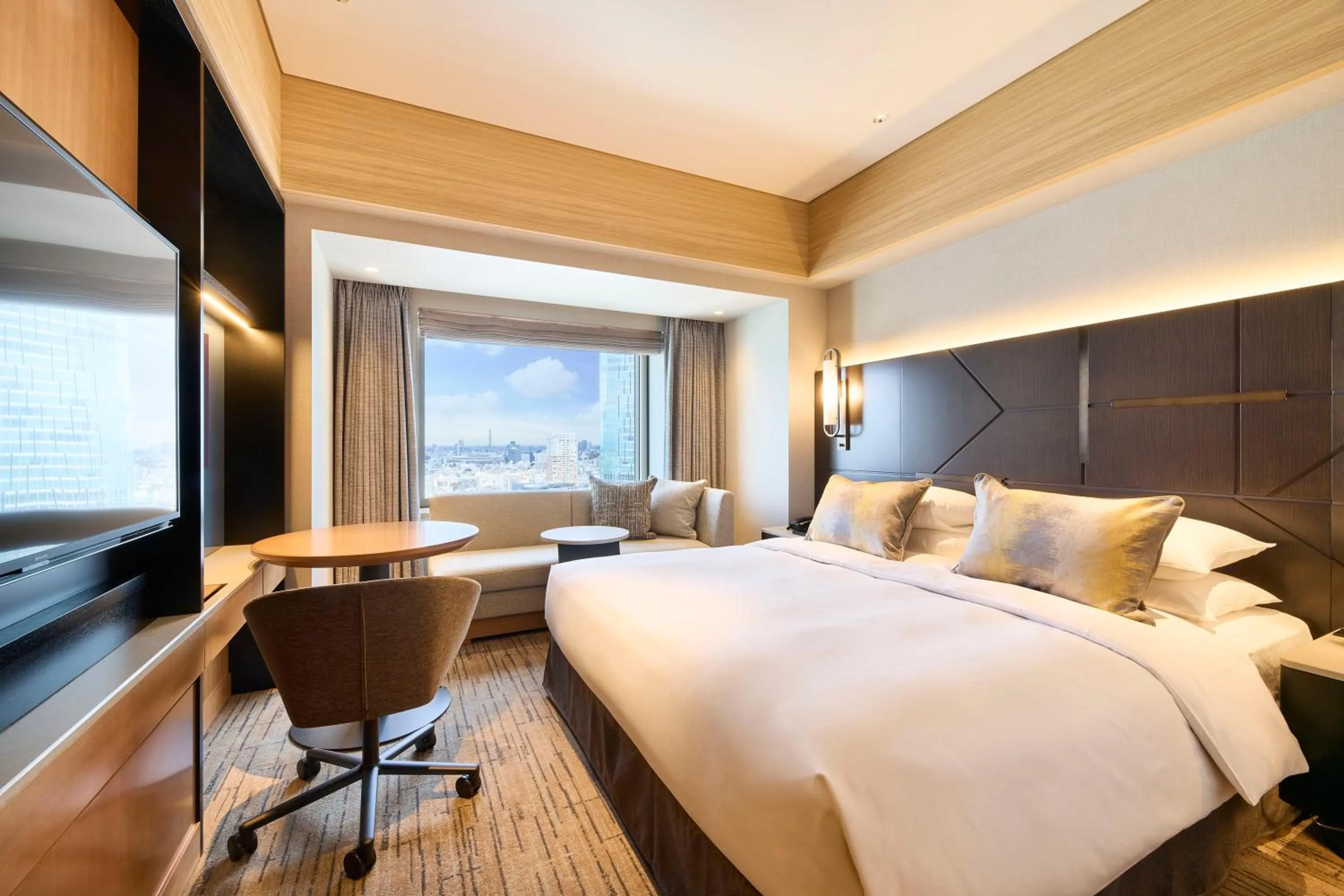 Photo of the whole room, Bed in Cerulean Tower Tokyu Hotel, A Pan Pacific Partner Hotel