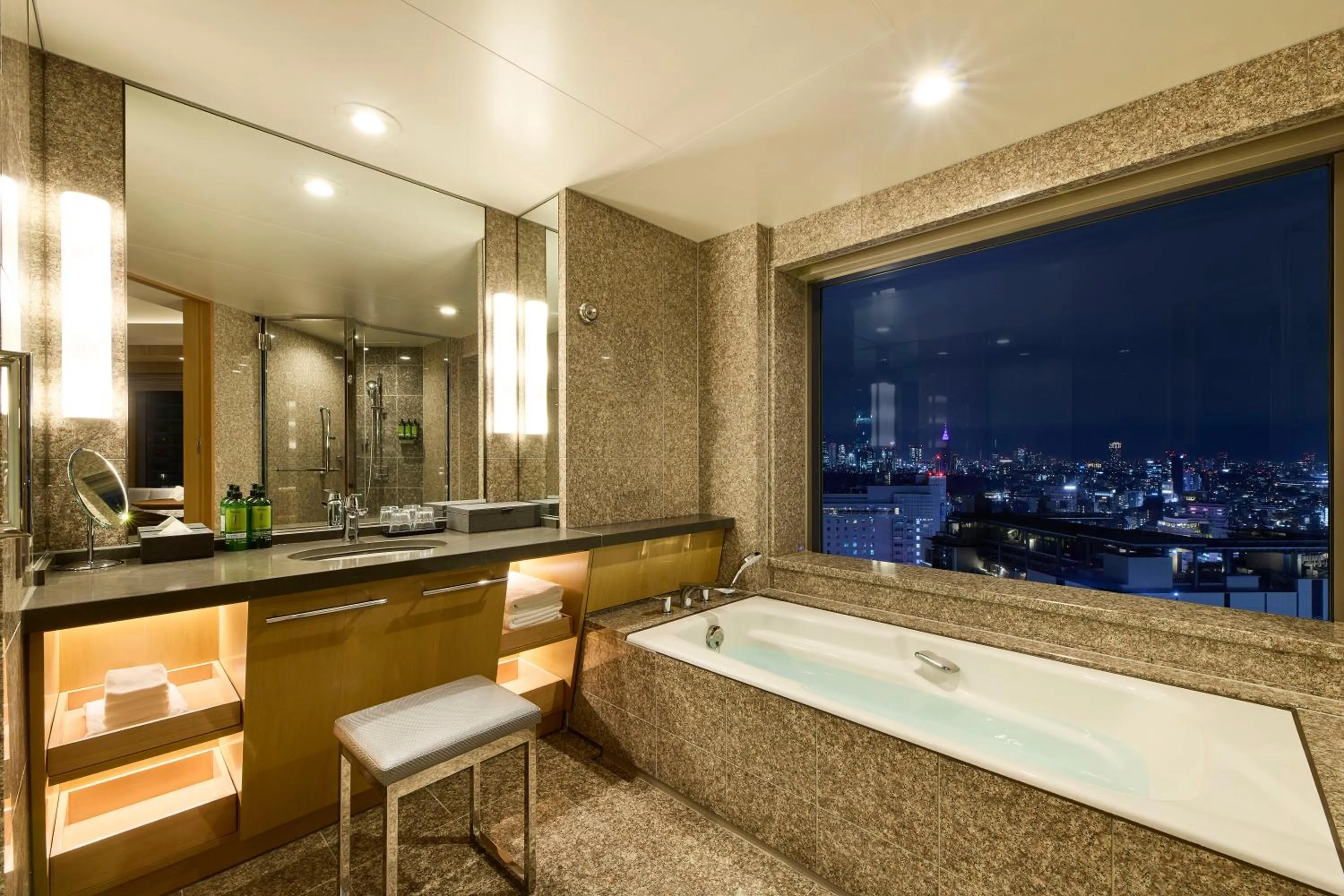 Bathroom in Cerulean Tower Tokyu Hotel, A Pan Pacific Partner Hotel