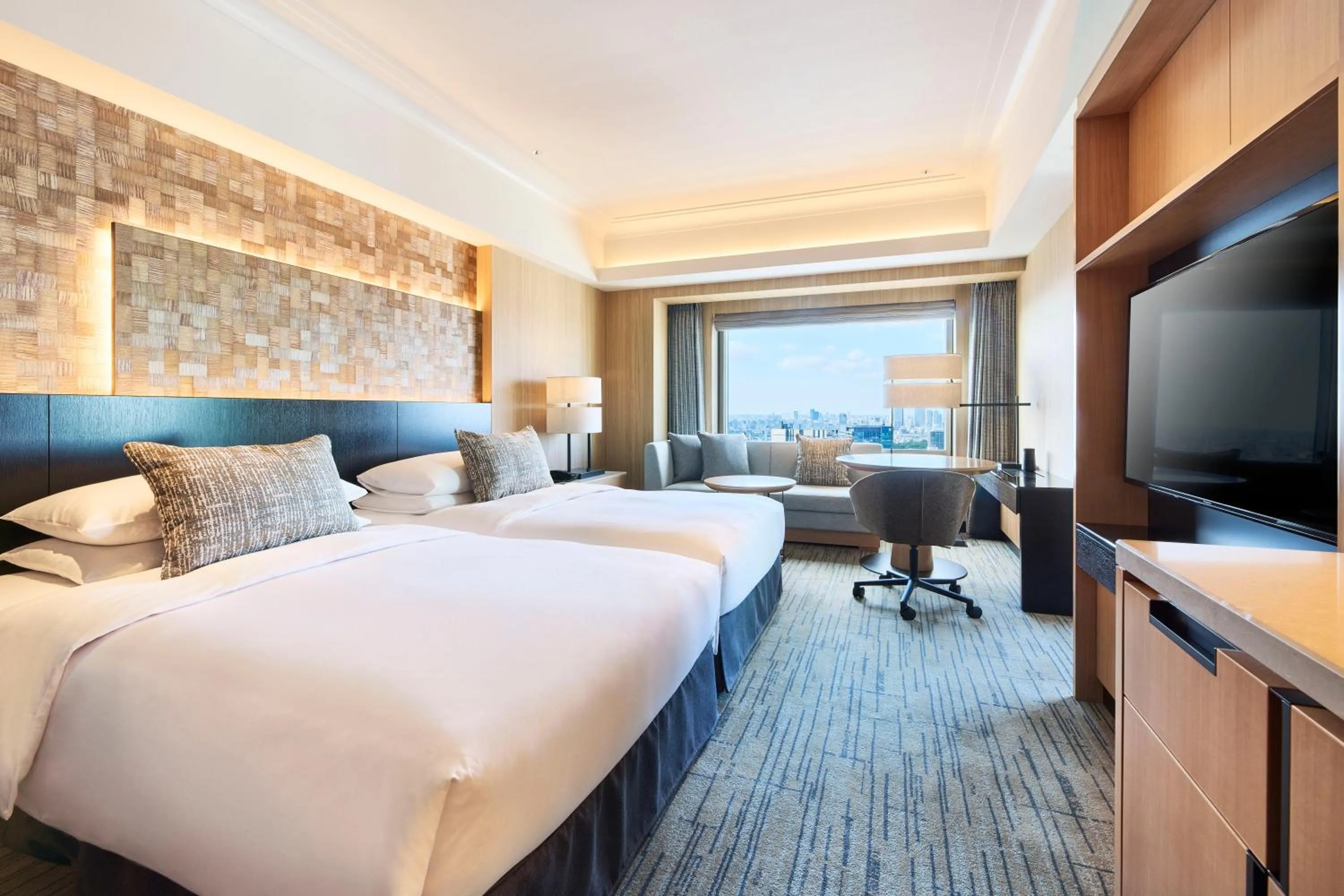 Photo of the whole room, Bed in Cerulean Tower Tokyu Hotel, A Pan Pacific Partner Hotel