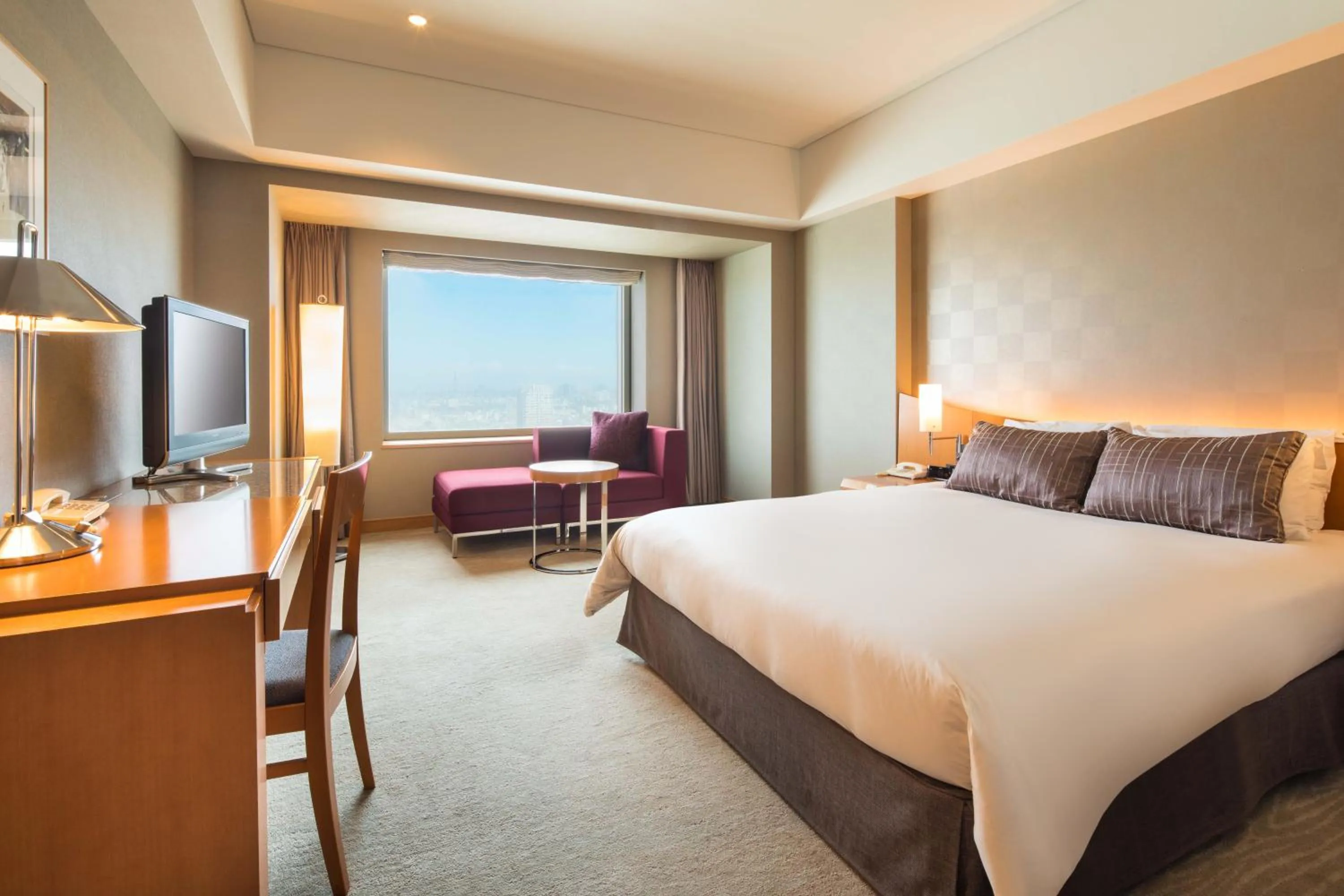 Photo of the whole room, Bed in Cerulean Tower Tokyu Hotel, A Pan Pacific Partner Hotel