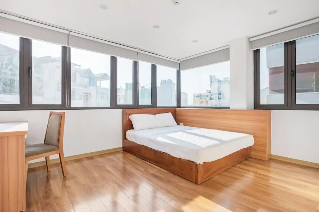 Decorative detail, Bed in An Nguyen Building