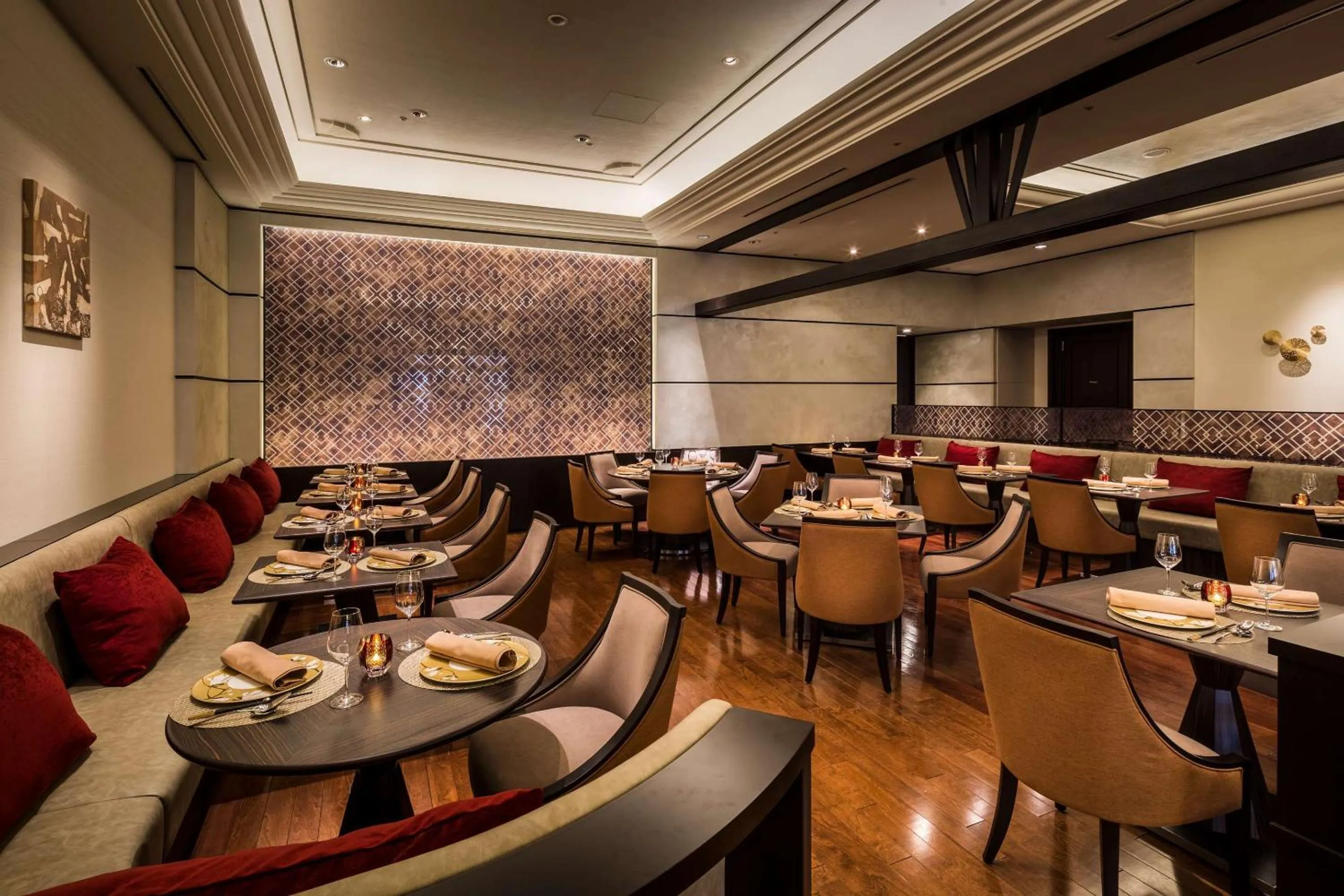 Restaurant/places to eat in Hilton Tokyo Bay