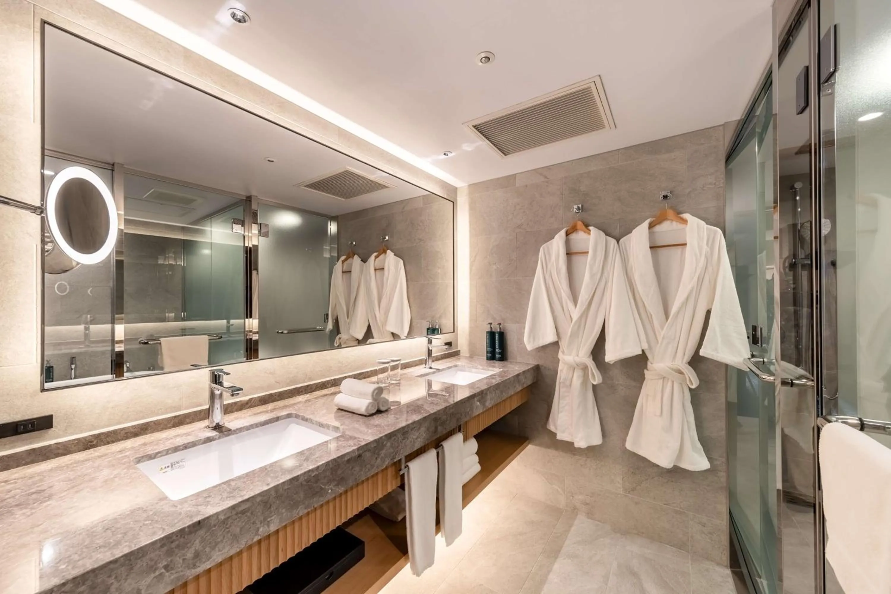 Bathroom in Hilton Tokyo Bay