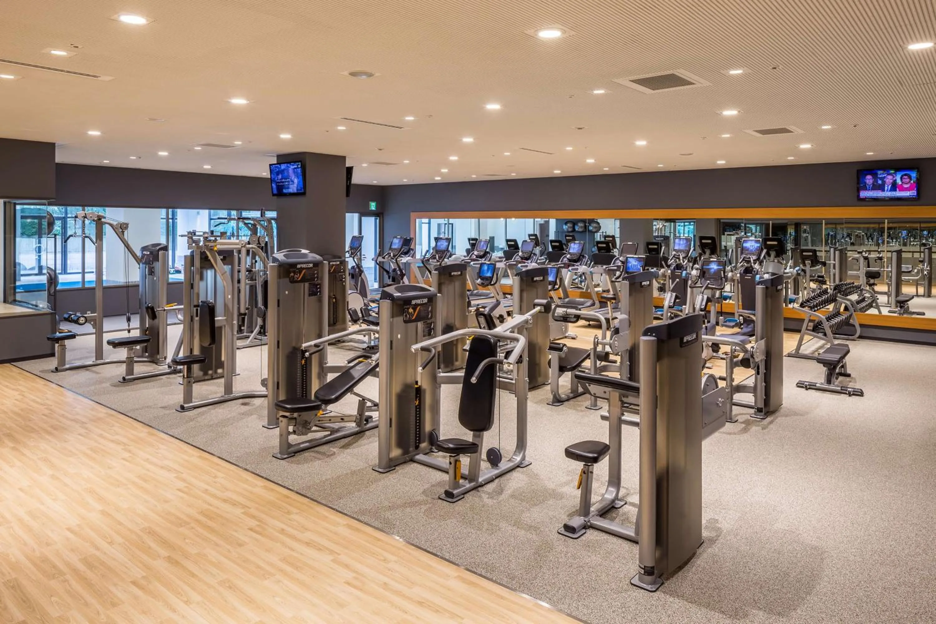 Fitness centre/facilities in Hilton Tokyo Bay
