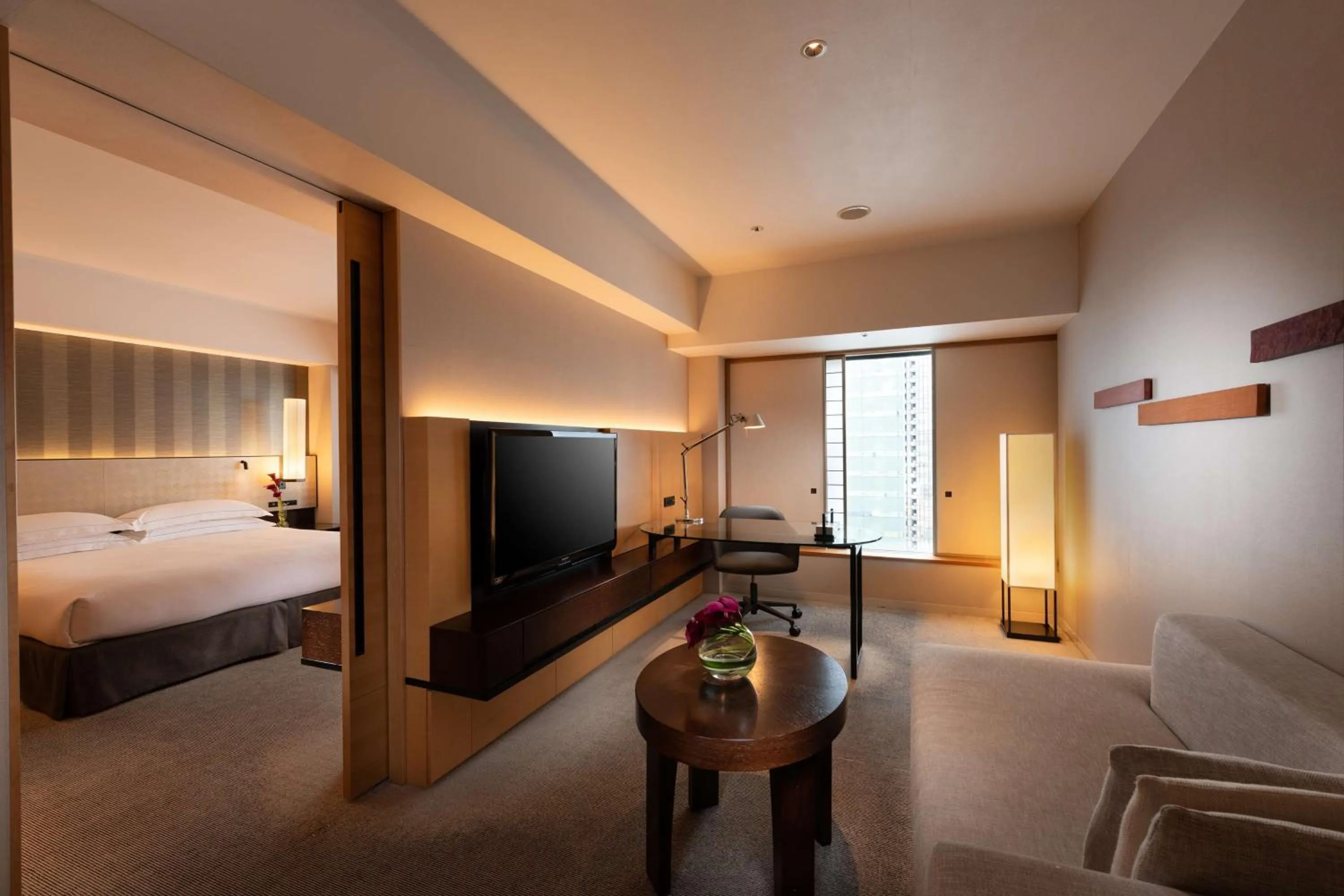 Bed in Hilton Tokyo Hotel