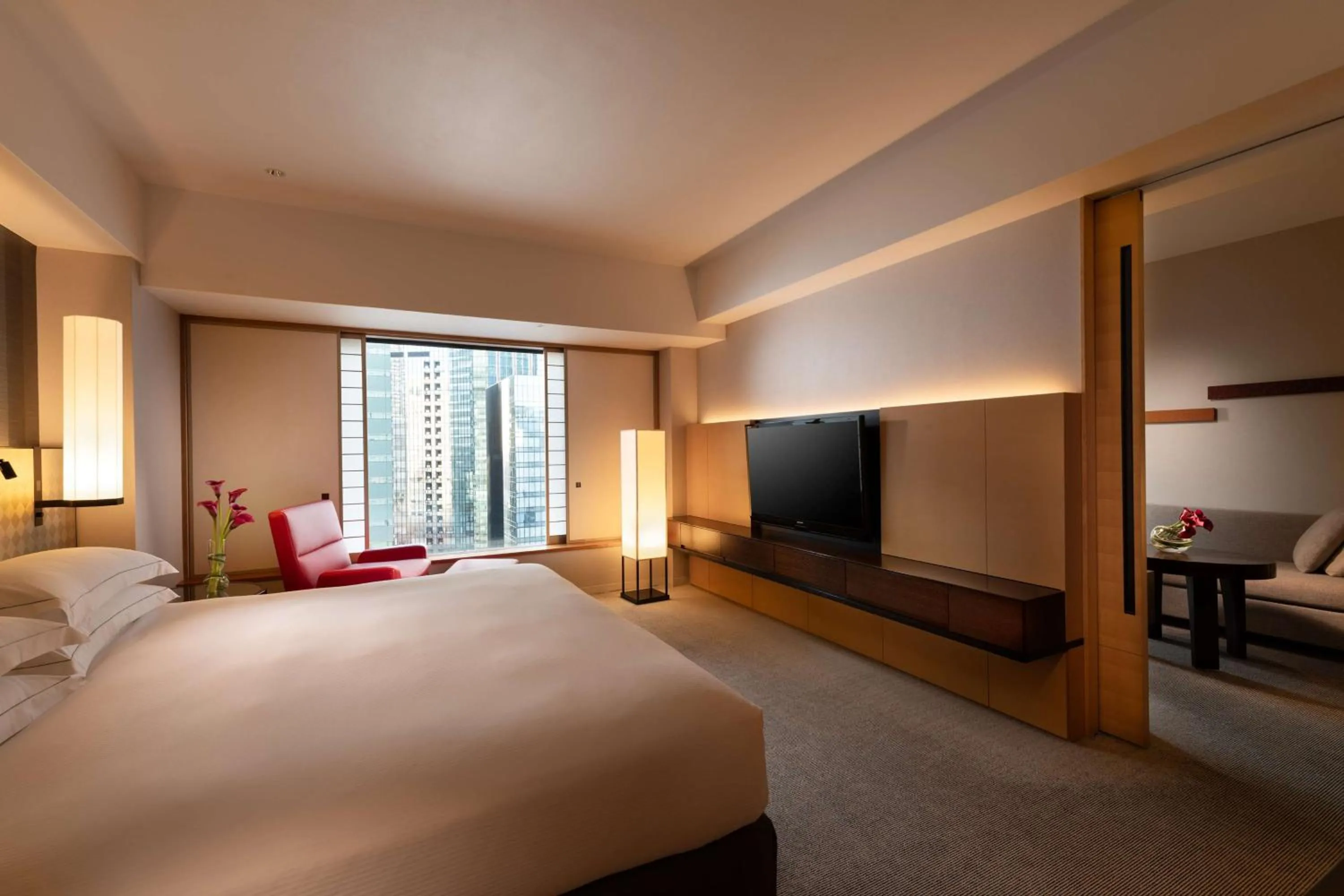 Bed in Hilton Tokyo Hotel