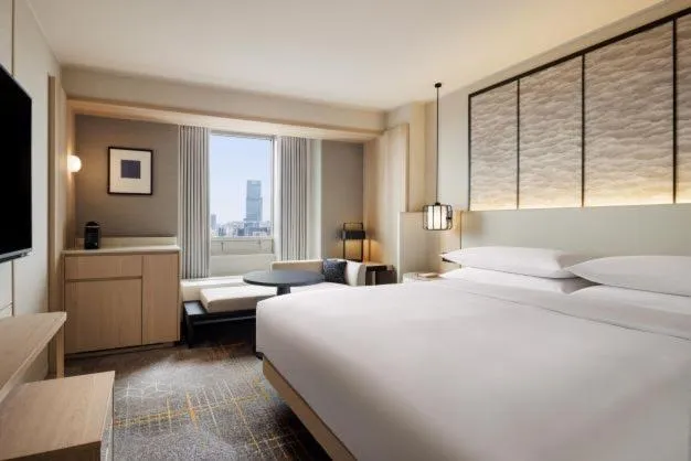 Bed in Sheraton Miyako Hotel Osaka