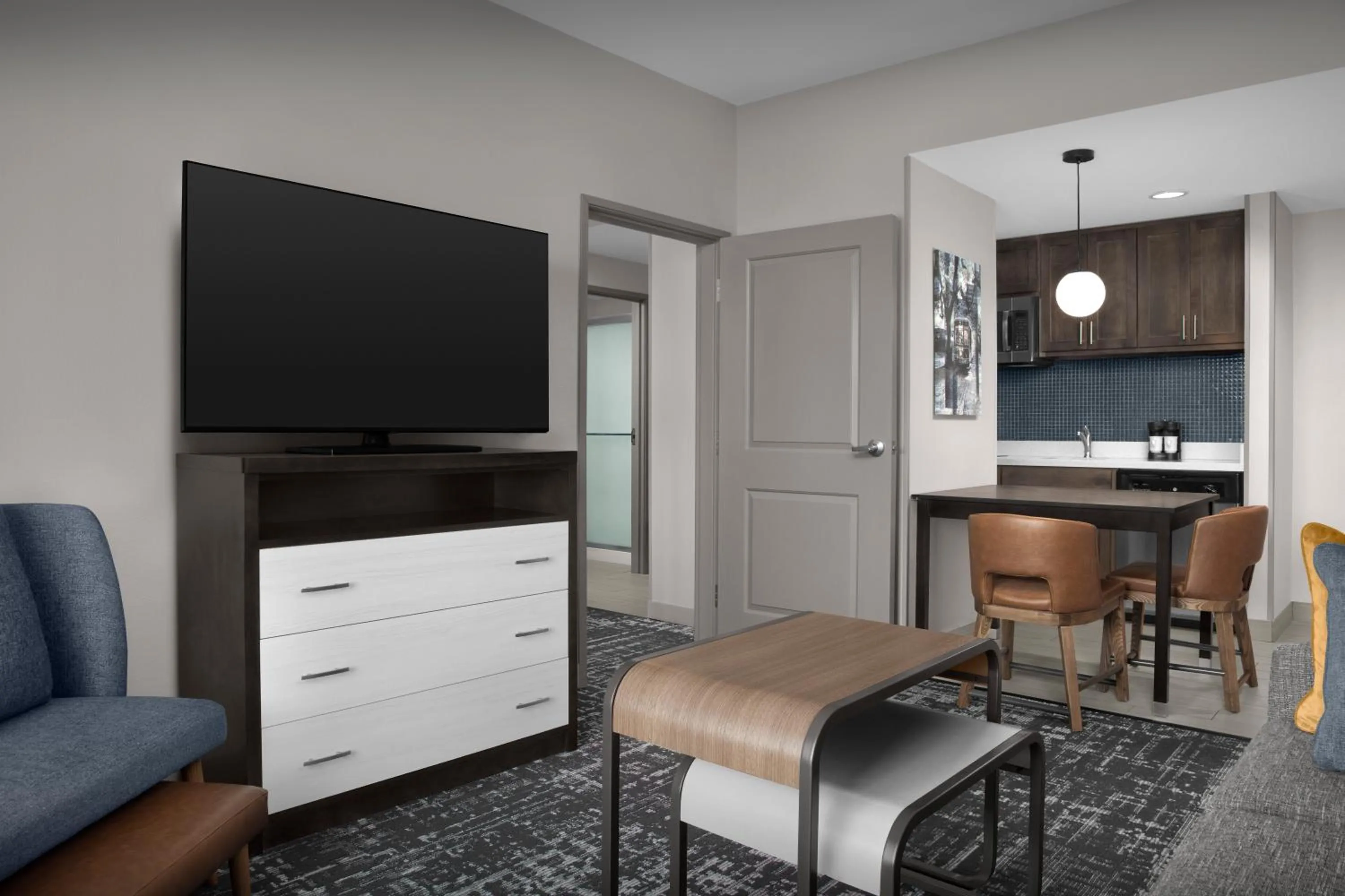 TV and multimedia in Homewood Suites by Hilton Metairie New Orleans