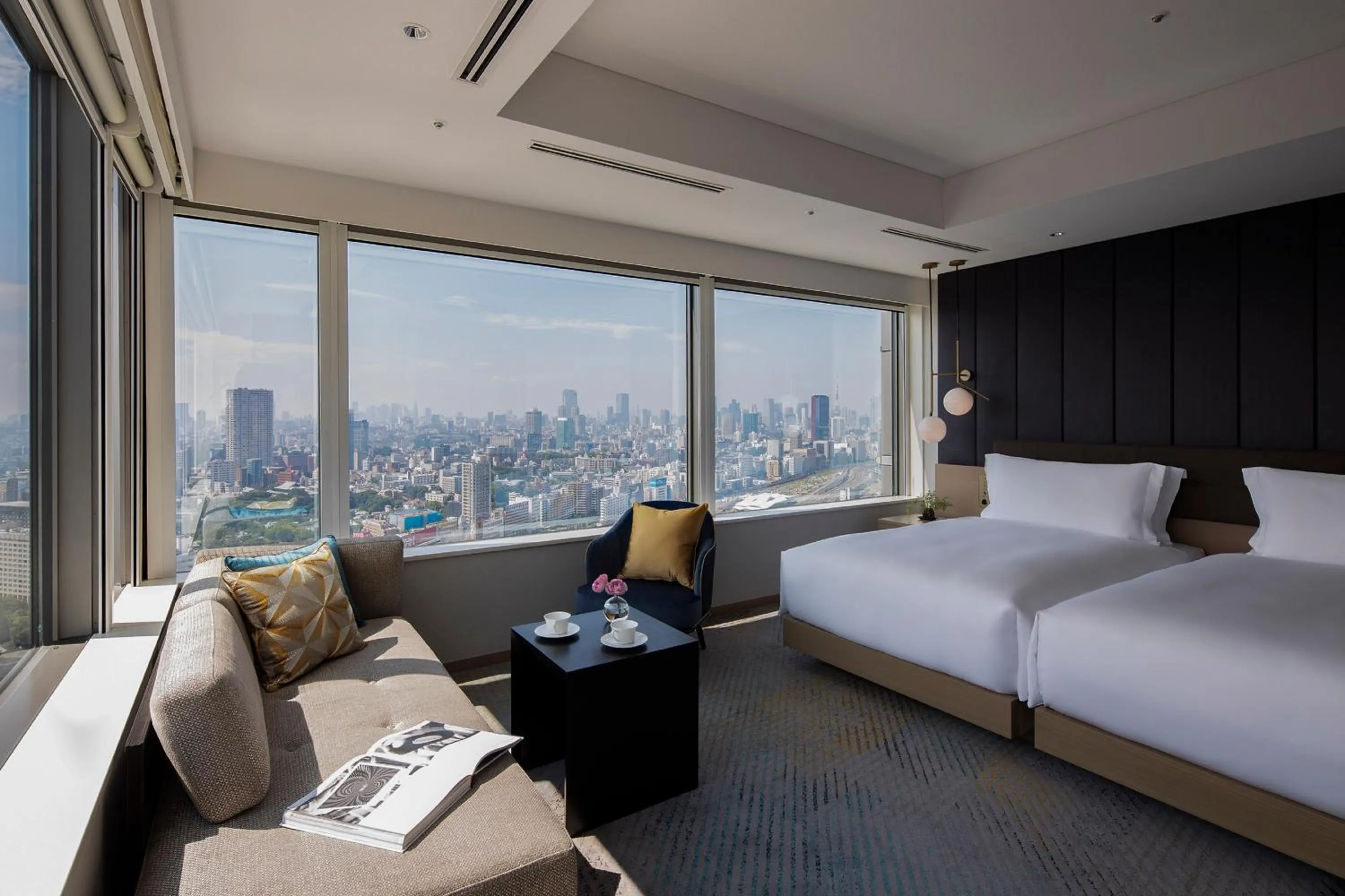 Photo of the whole room, Bed in The Strings by InterContinental, Tokyo by IHG