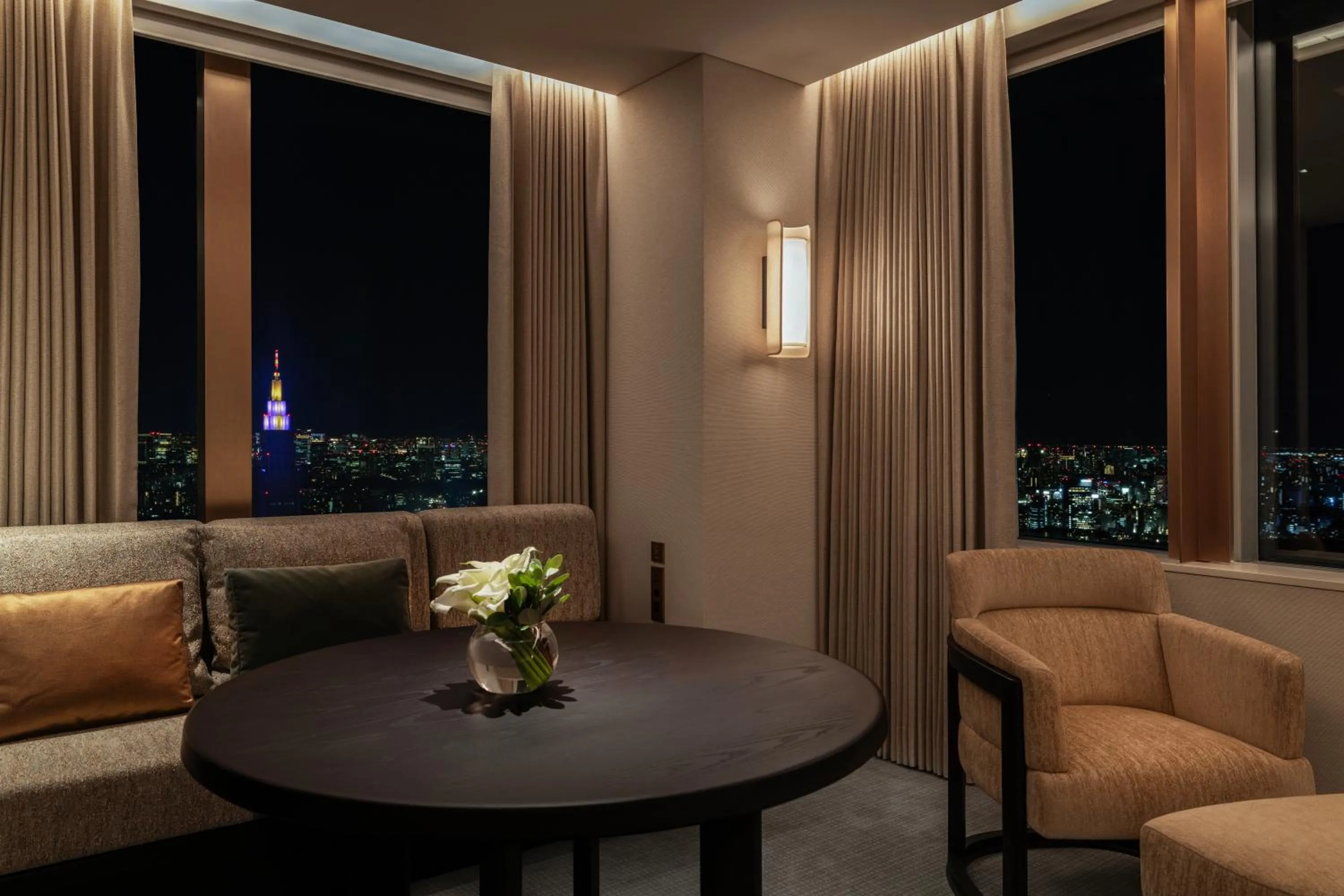 Photo of the whole room in Park Hyatt Tokyo