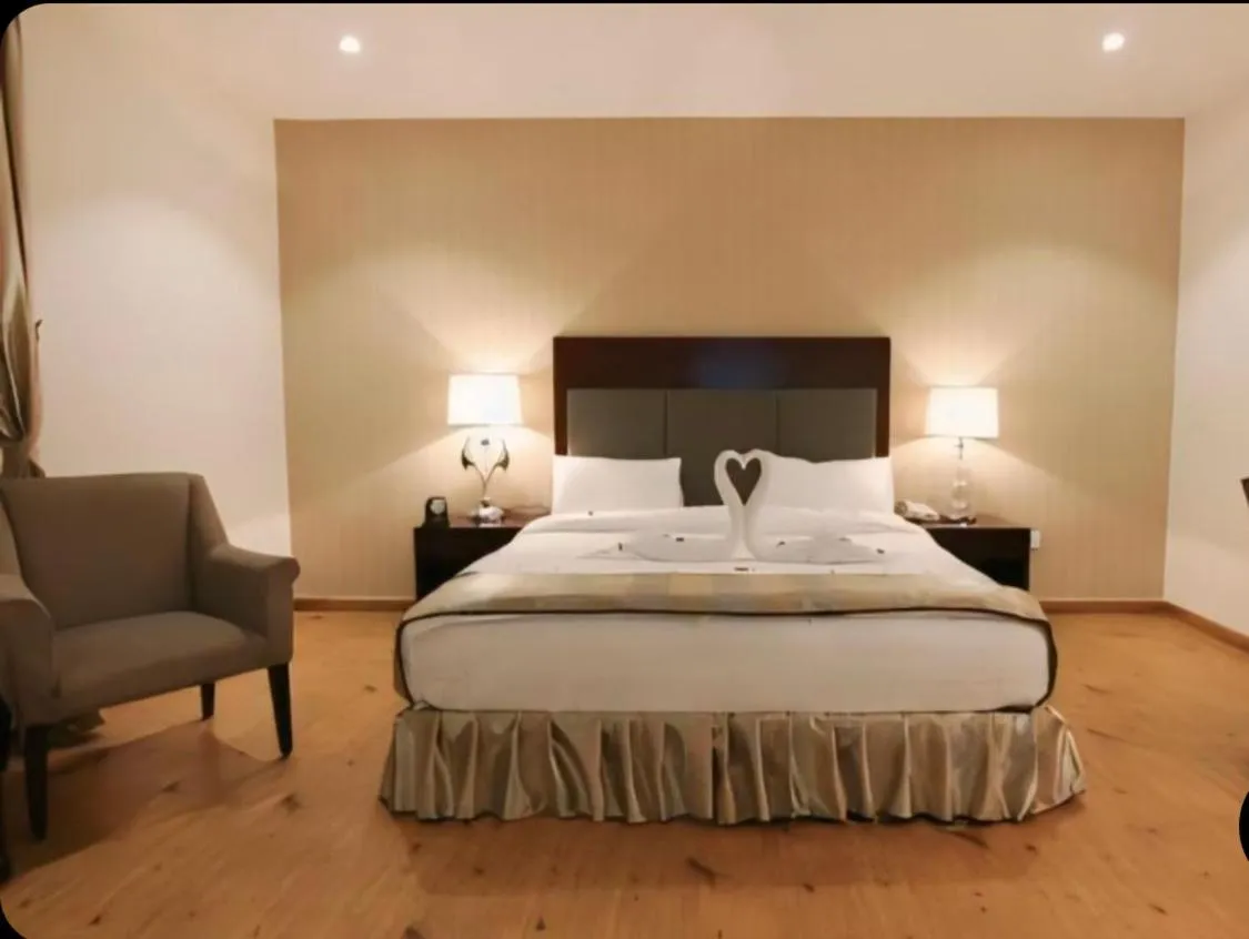 Bedroom, Bed in Aliah Towlan Palace