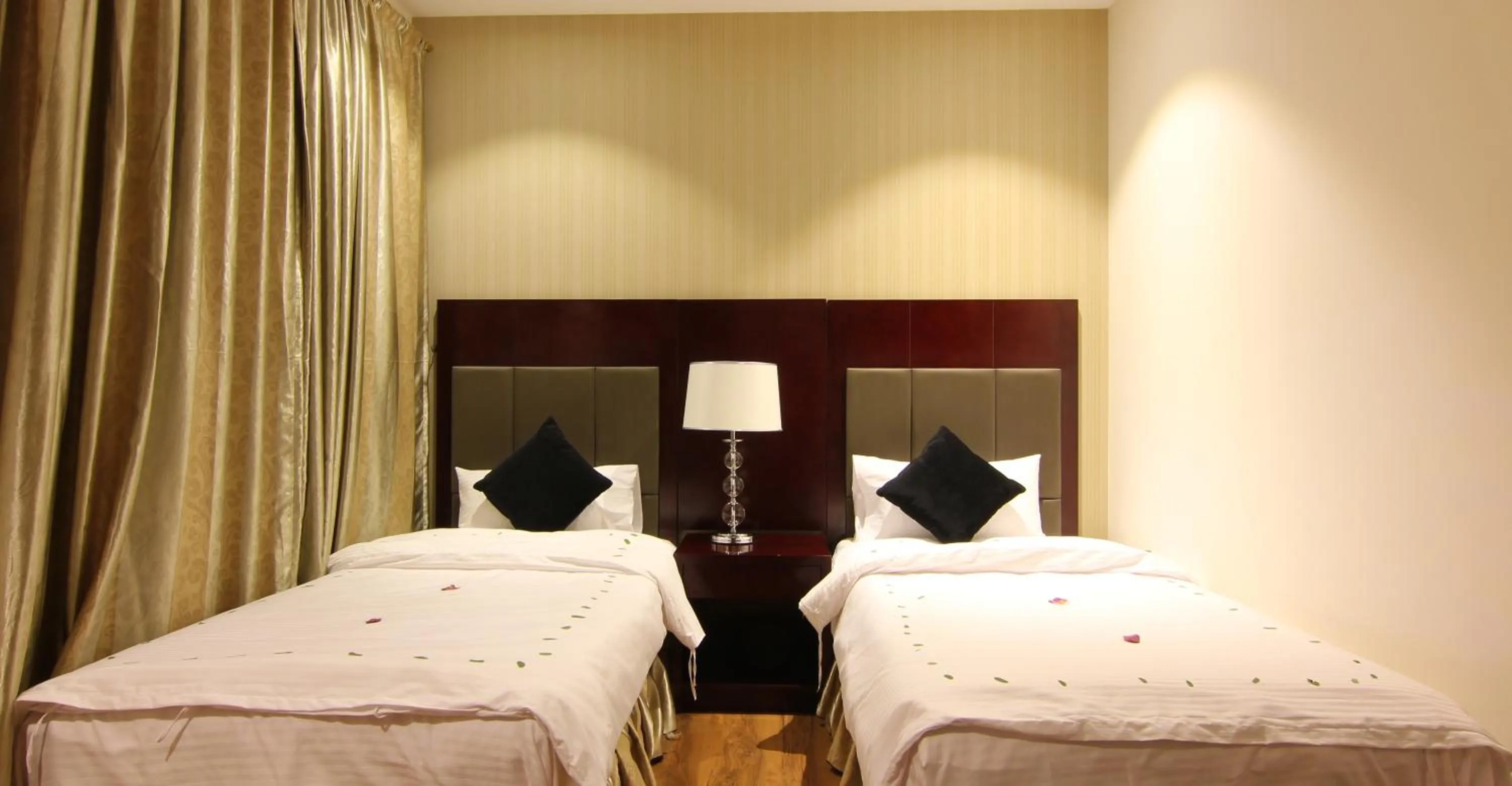 Bed in Aliah Towlan Palace