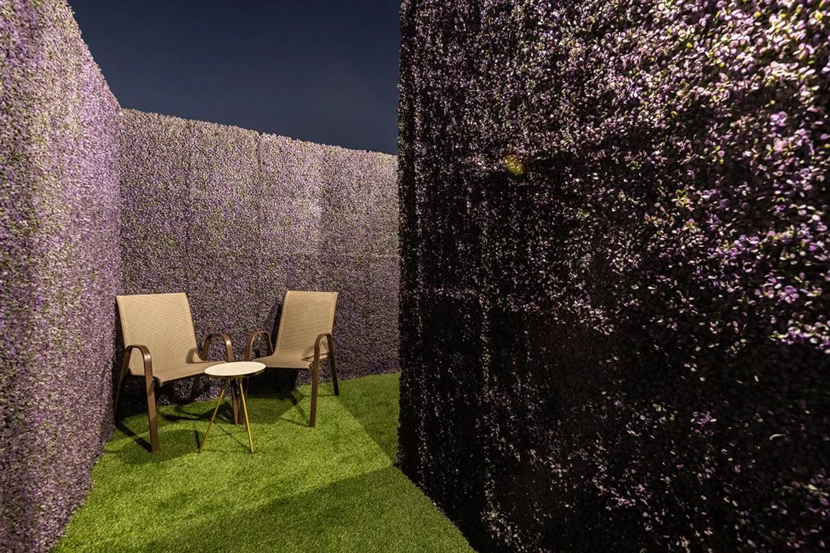 Garden in Aliah Towlan Palace