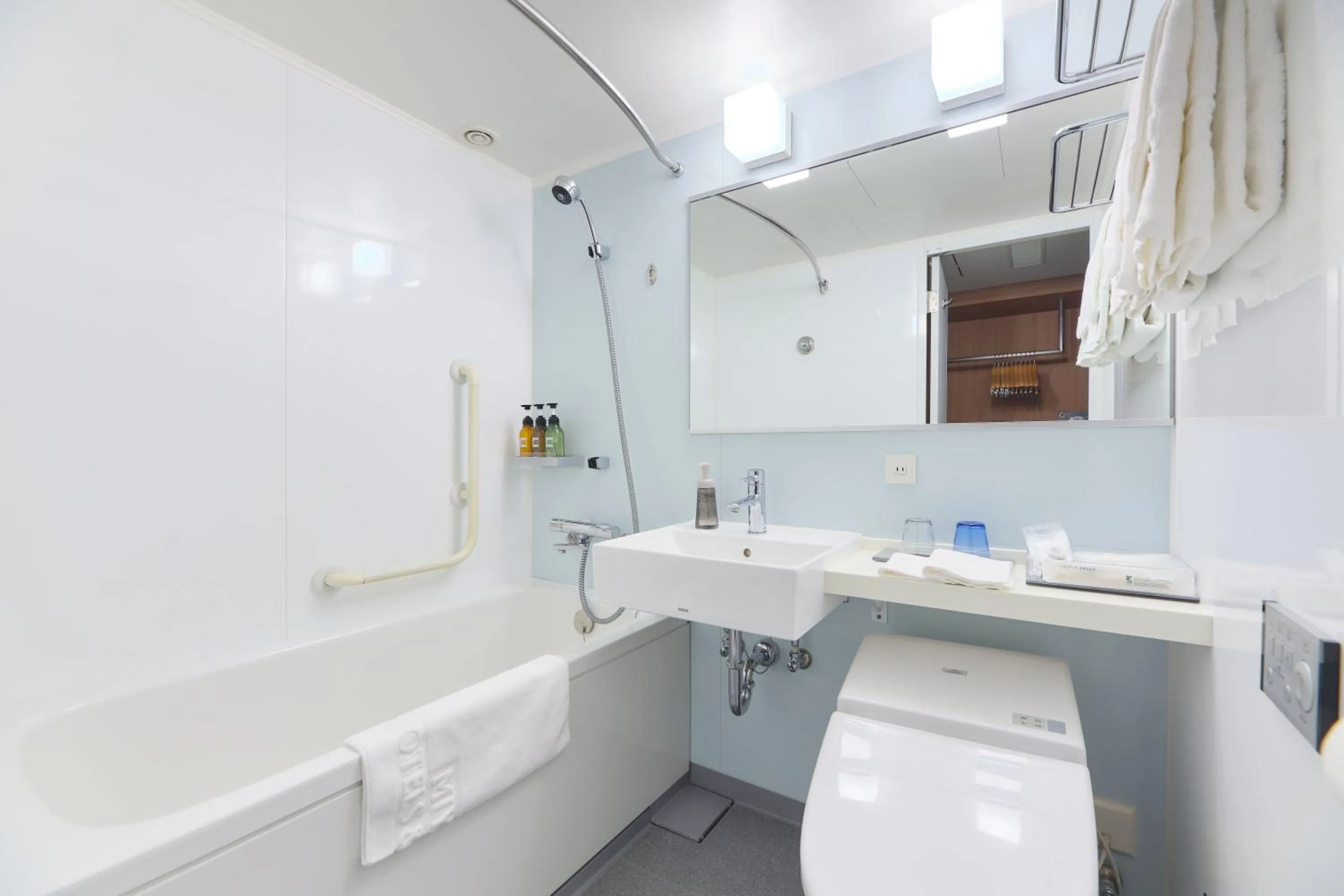 Bathroom in Miyako Hotel Kyoto Hachijo