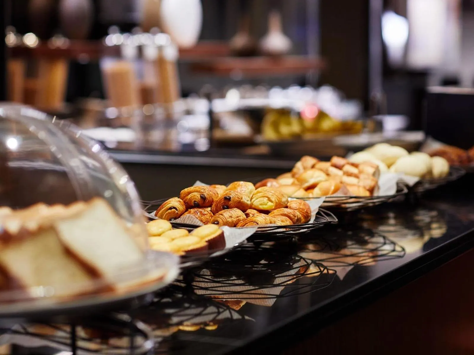 Restaurant/places to eat in Miyako Hotel Kyoto Hachijo