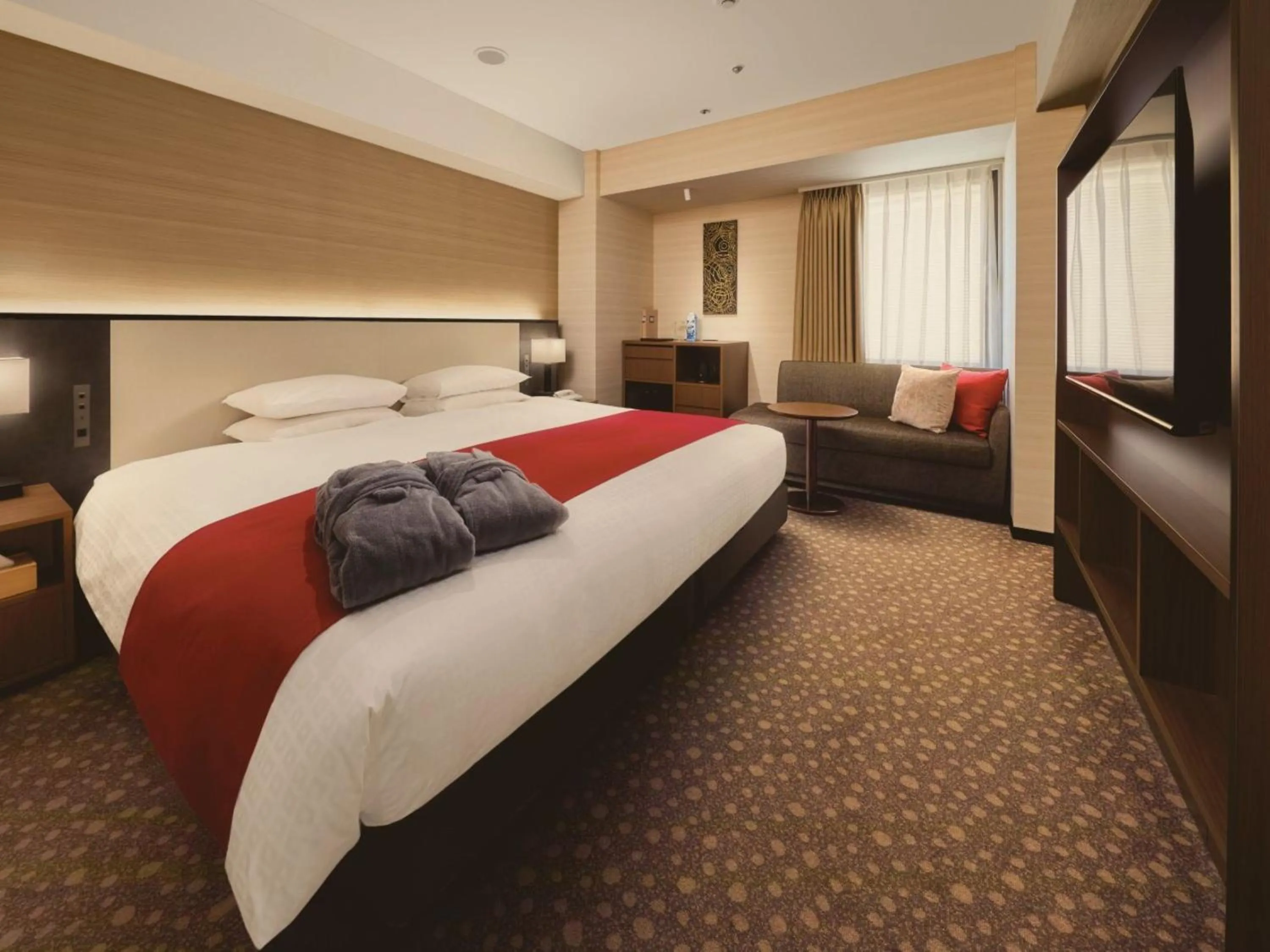 Bed in Shiba Park Hotel