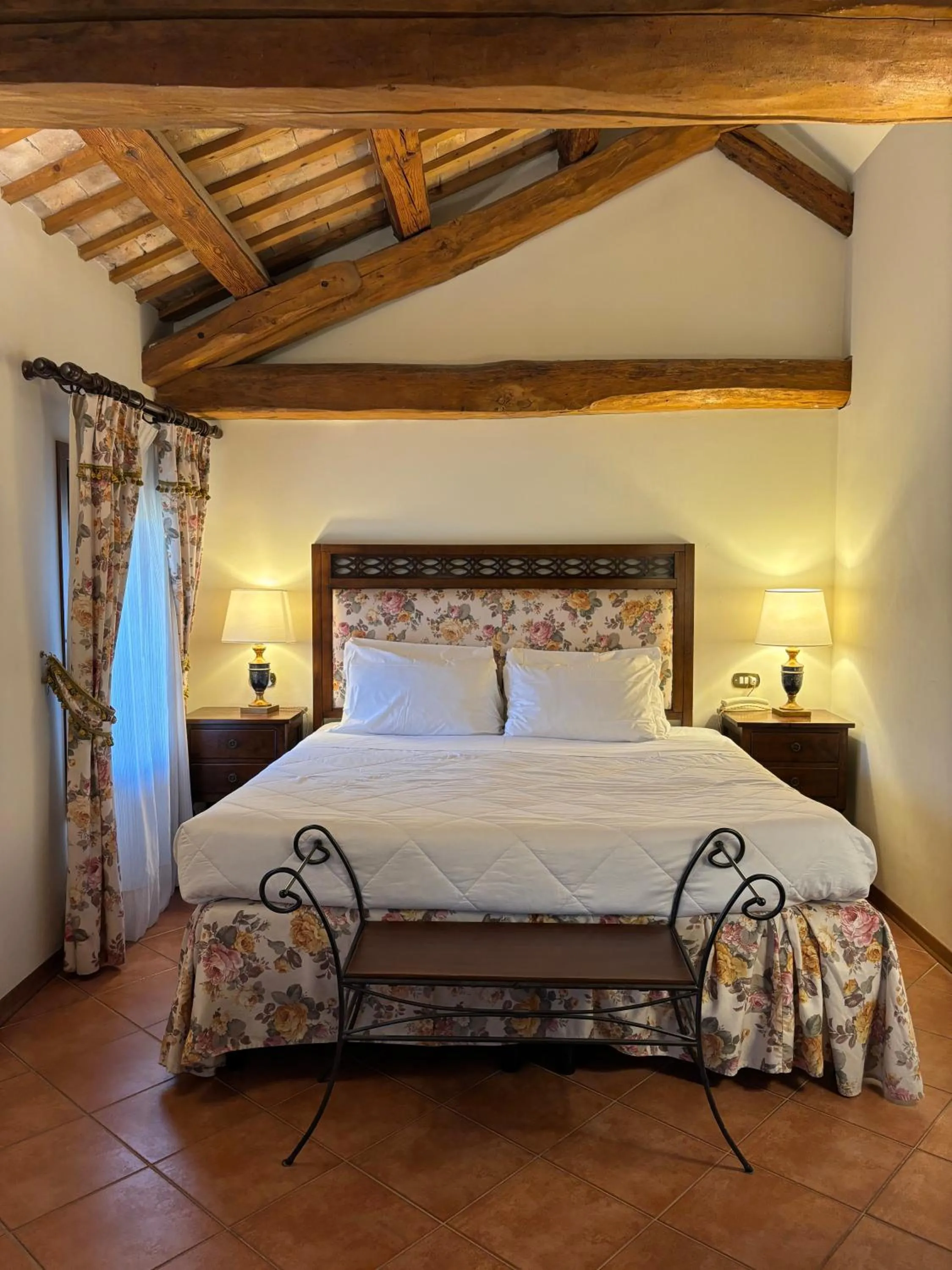 Bed in Hotel Villa Luppis